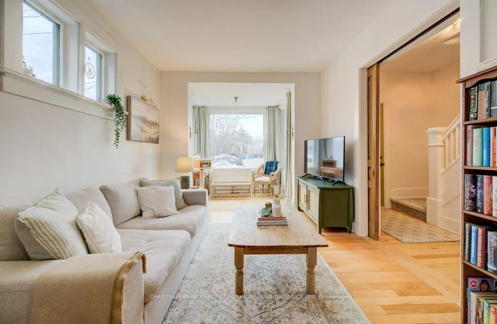 Photo 8 of 8 Spring Street E, Waterloo, Beechwood/University — HOMEH