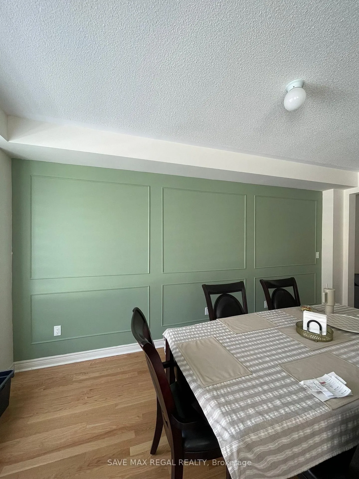 Photo 10 of 1174 Jim Brewster Circle, Oshawa, Eastdale — HOMEH