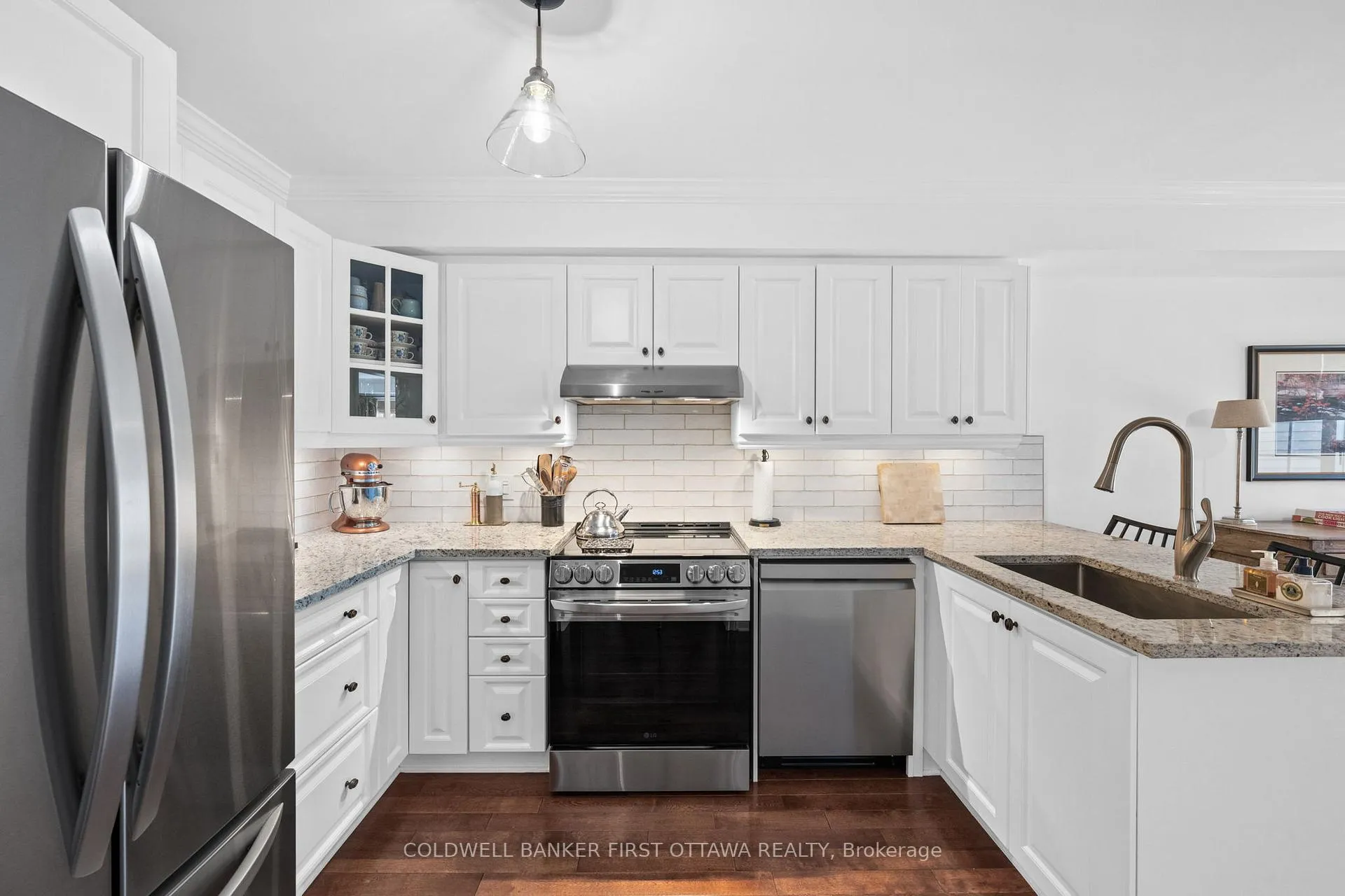 Photo 9 of 199 Golflinks Drive, Ottawa, Barrhaven - Stonebridge — HOMEH