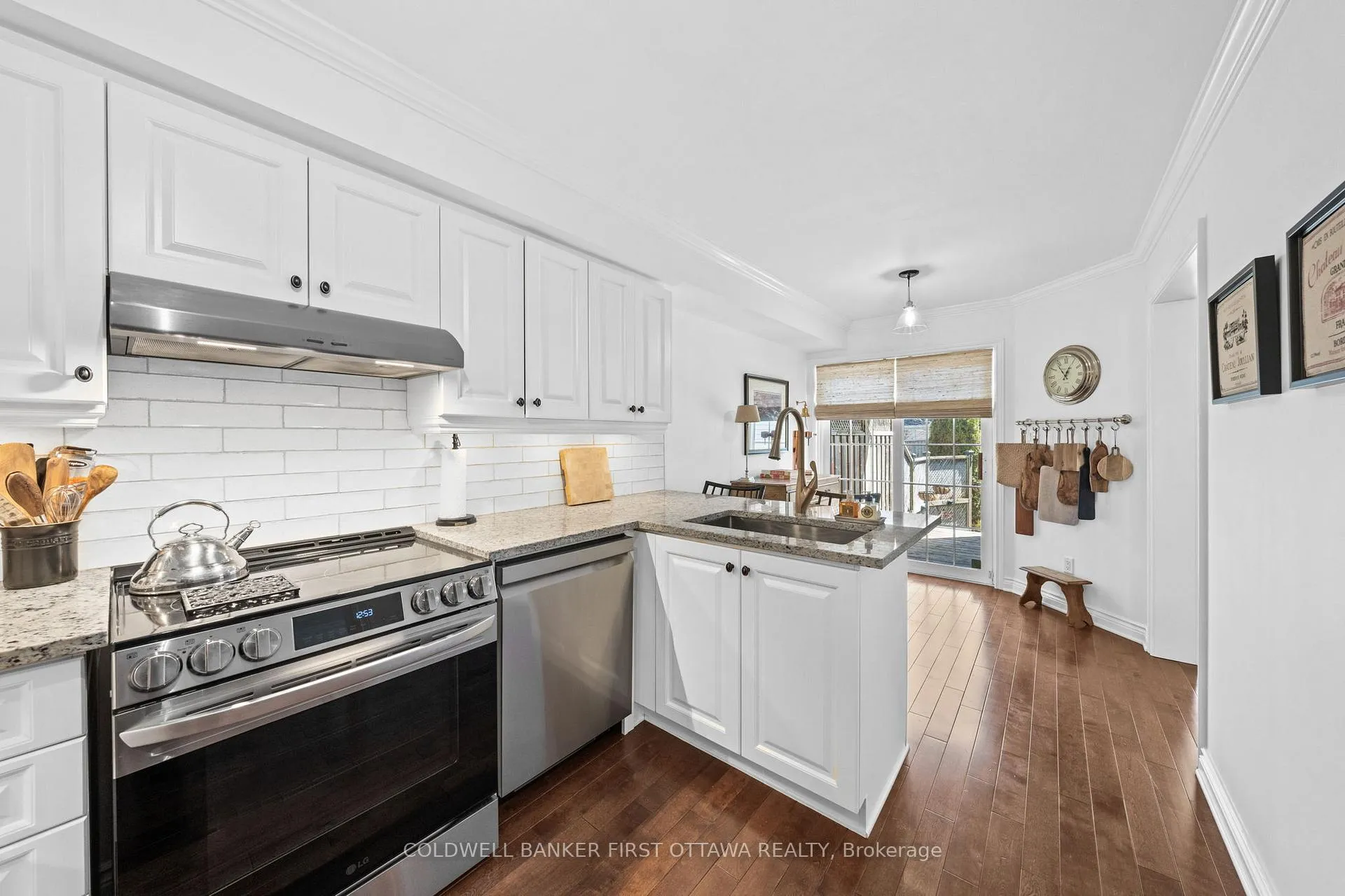 Photo 12 of 199 Golflinks Drive, Ottawa, Barrhaven - Stonebridge — HOMEH