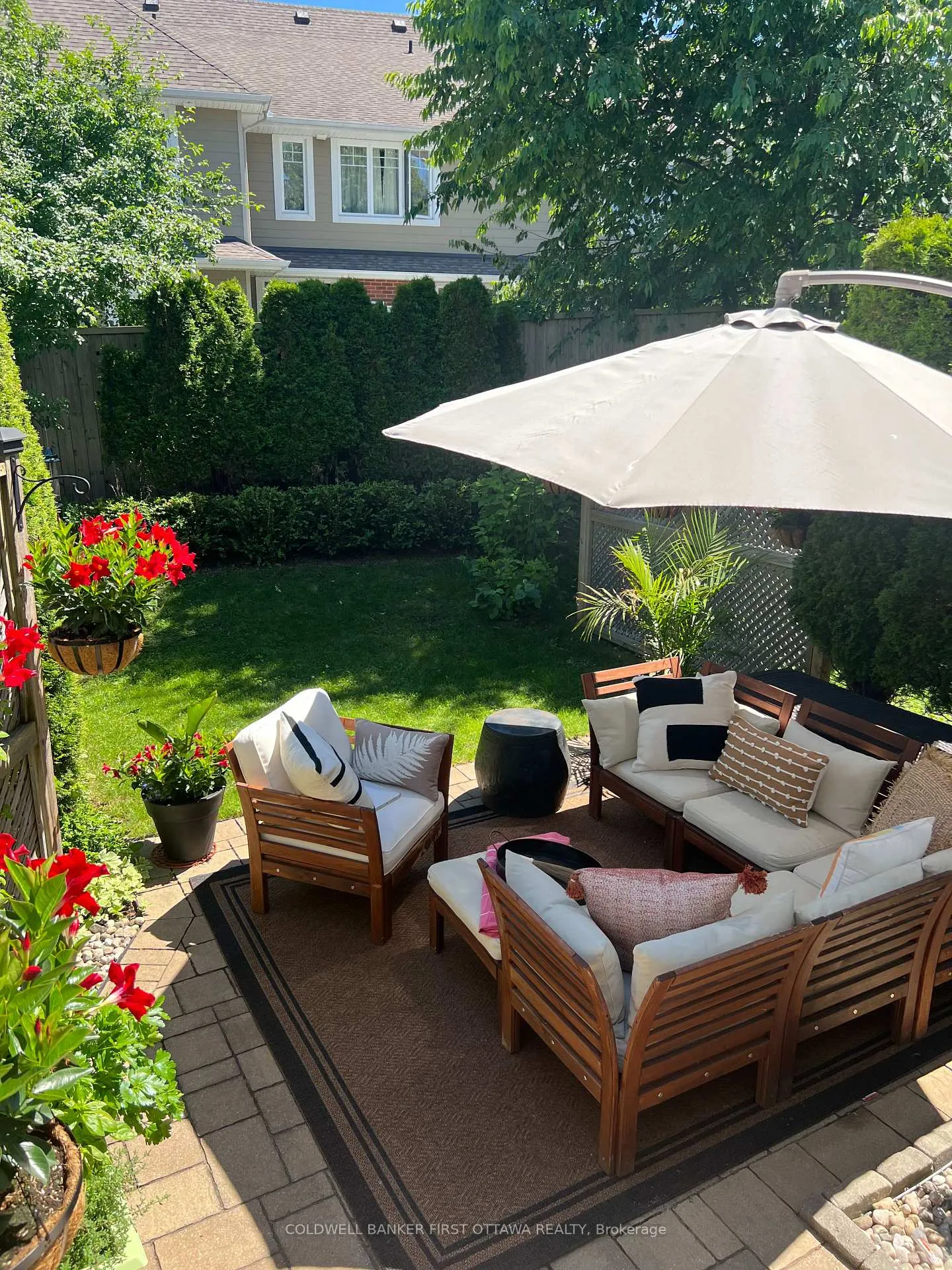 Photo 33 of 199 Golflinks Drive, Ottawa, Barrhaven - Stonebridge — HOMEH
