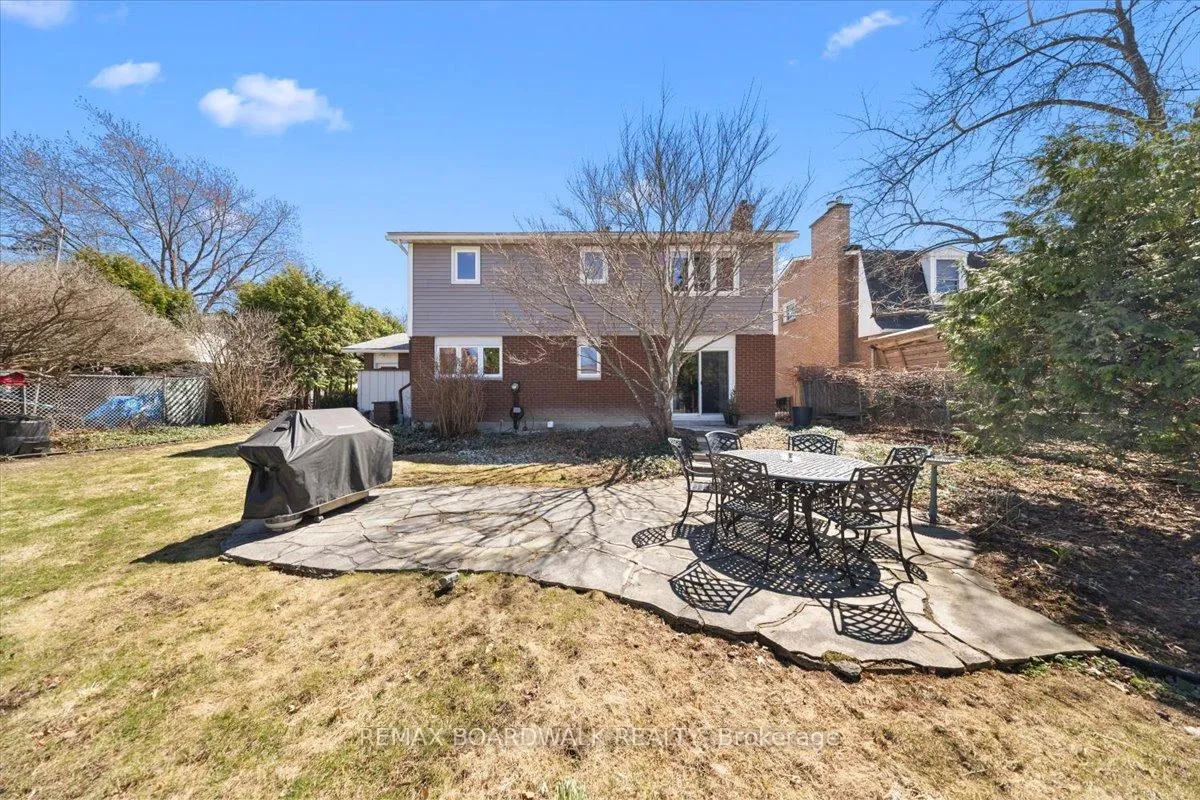 Photo 41 of 1912 Oakdean Crescent, Ottawa, Beacon Hill North — HOMEH