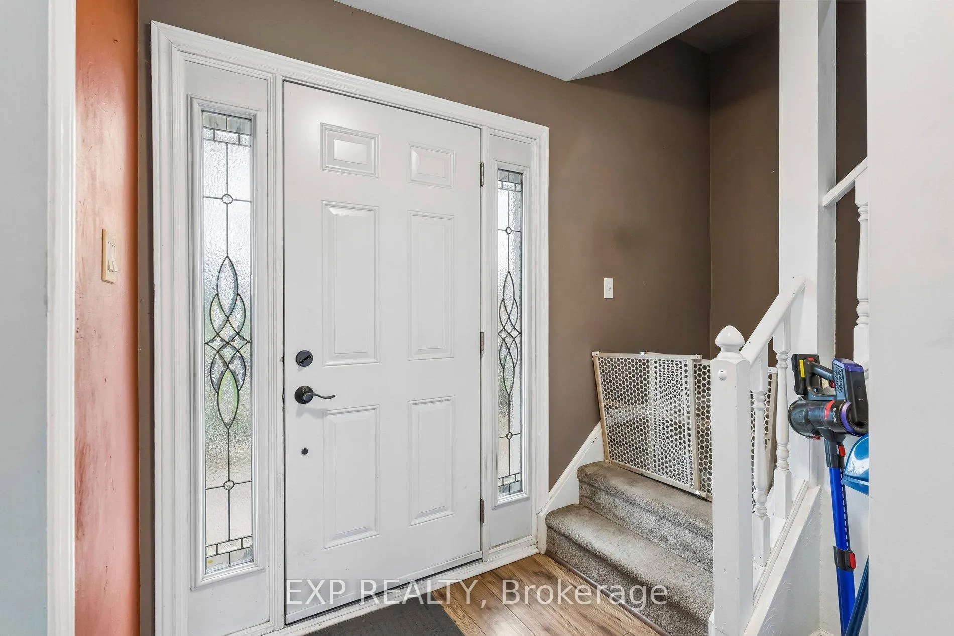 Photo 4 of 27 John Murray Street, Hamilton, Stoney Creek Mountain — HOMEH