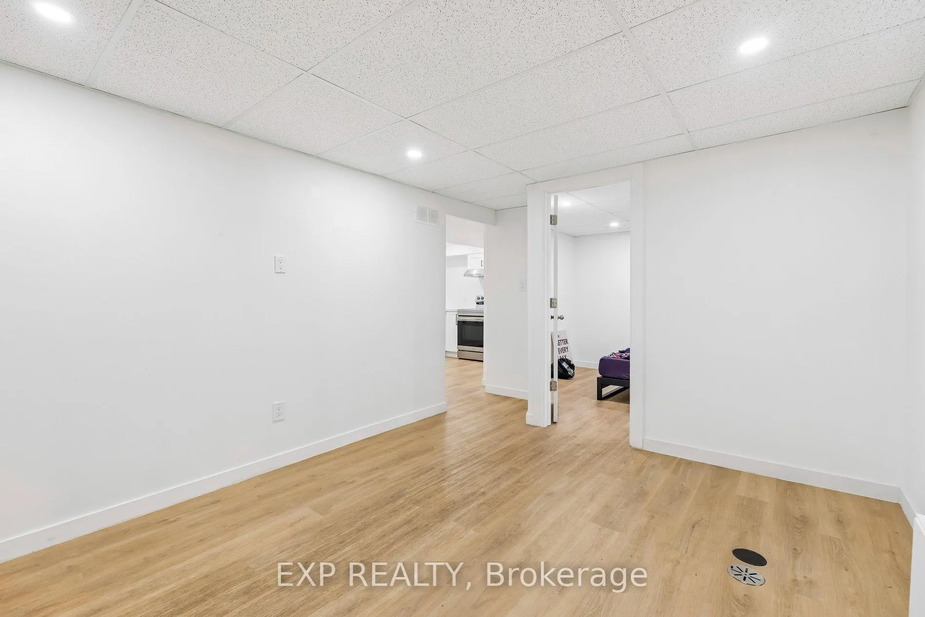 Photo 38 of 27 John Murray Street, Hamilton, Stoney Creek Mountain — HOMEH