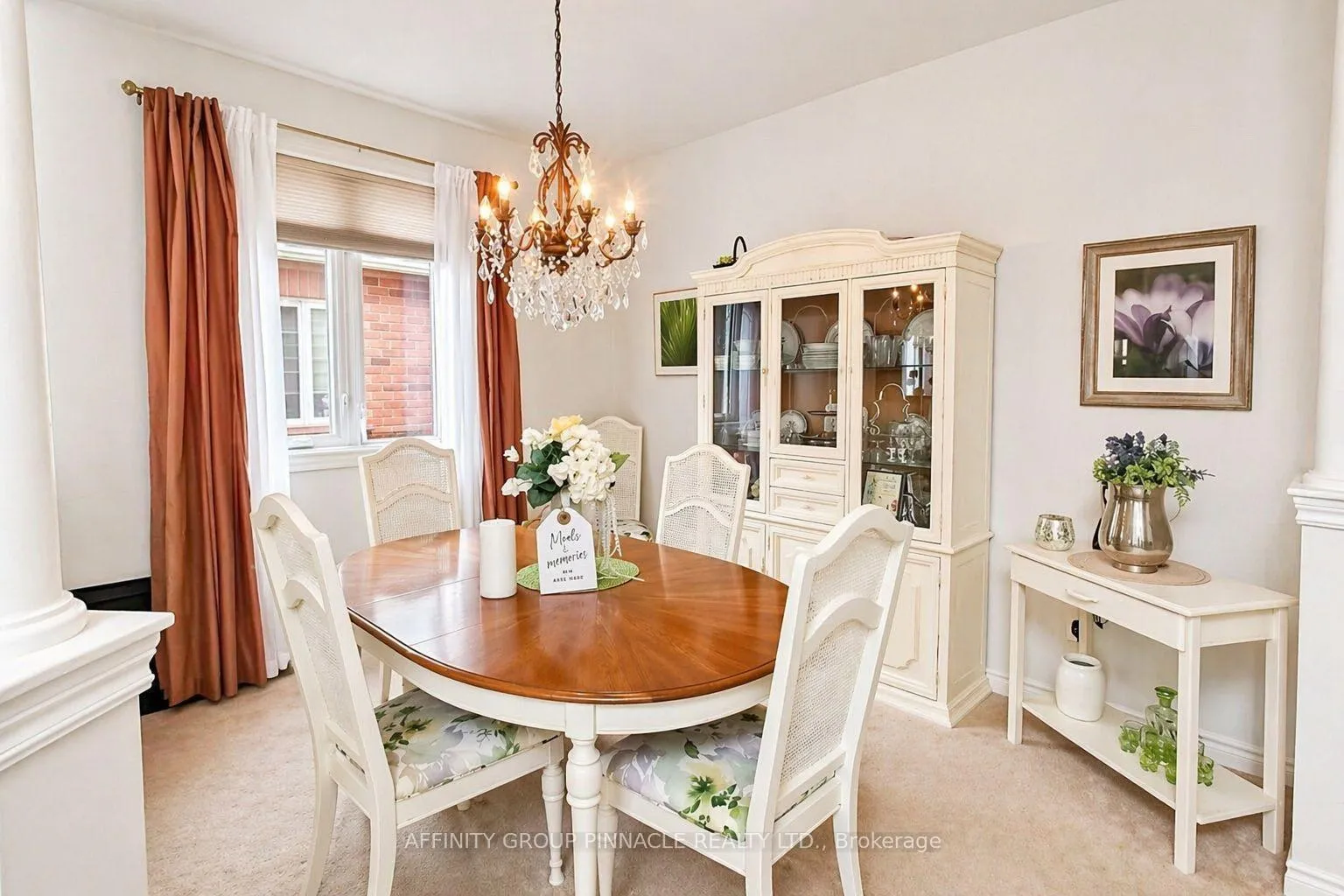 Photo 9 of 63 Ellis Crescent, Kawartha Lakes, Lindsay — HOMEH