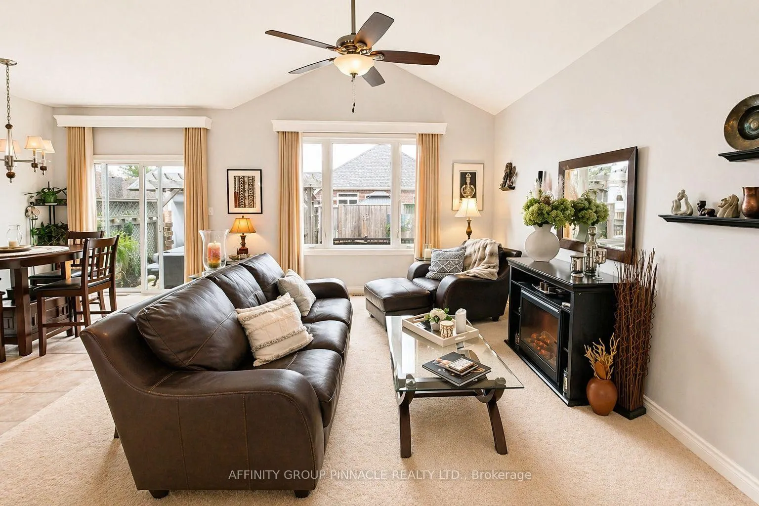 Photo 12 of 63 Ellis Crescent, Kawartha Lakes, Lindsay — HOMEH