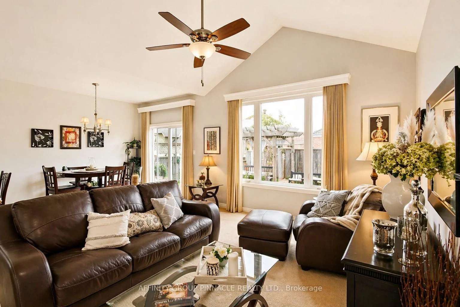 Photo 13 of 63 Ellis Crescent, Kawartha Lakes, Lindsay — HOMEH