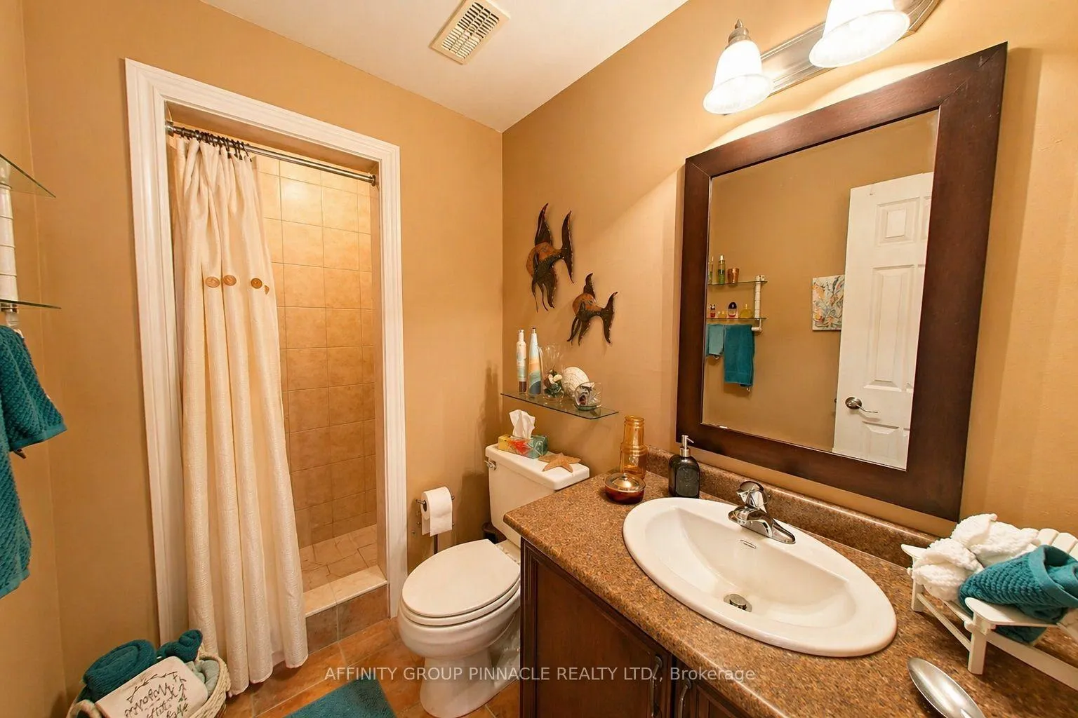 Photo 30 of 63 Ellis Crescent, Kawartha Lakes, Lindsay — HOMEH