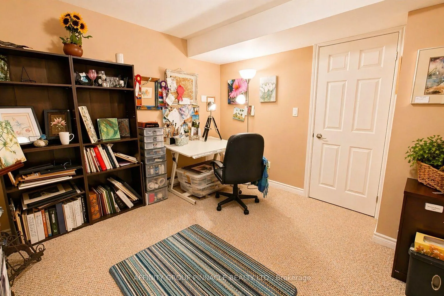 Photo 35 of 63 Ellis Crescent, Kawartha Lakes, Lindsay — HOMEH