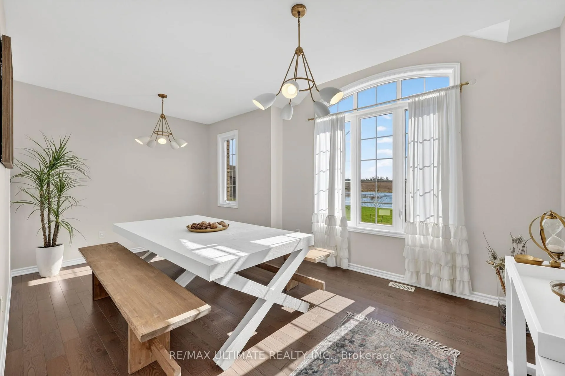 Photo 14 of 2962 Monarch Drive, Orillia — HOMEH