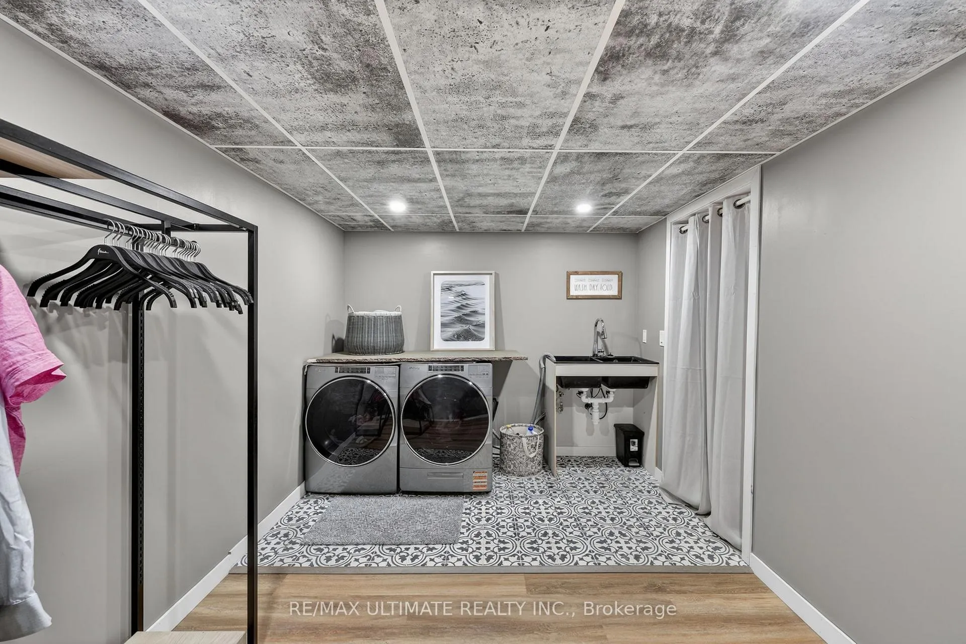 Photo 42 of 2962 Monarch Drive, Orillia — HOMEH