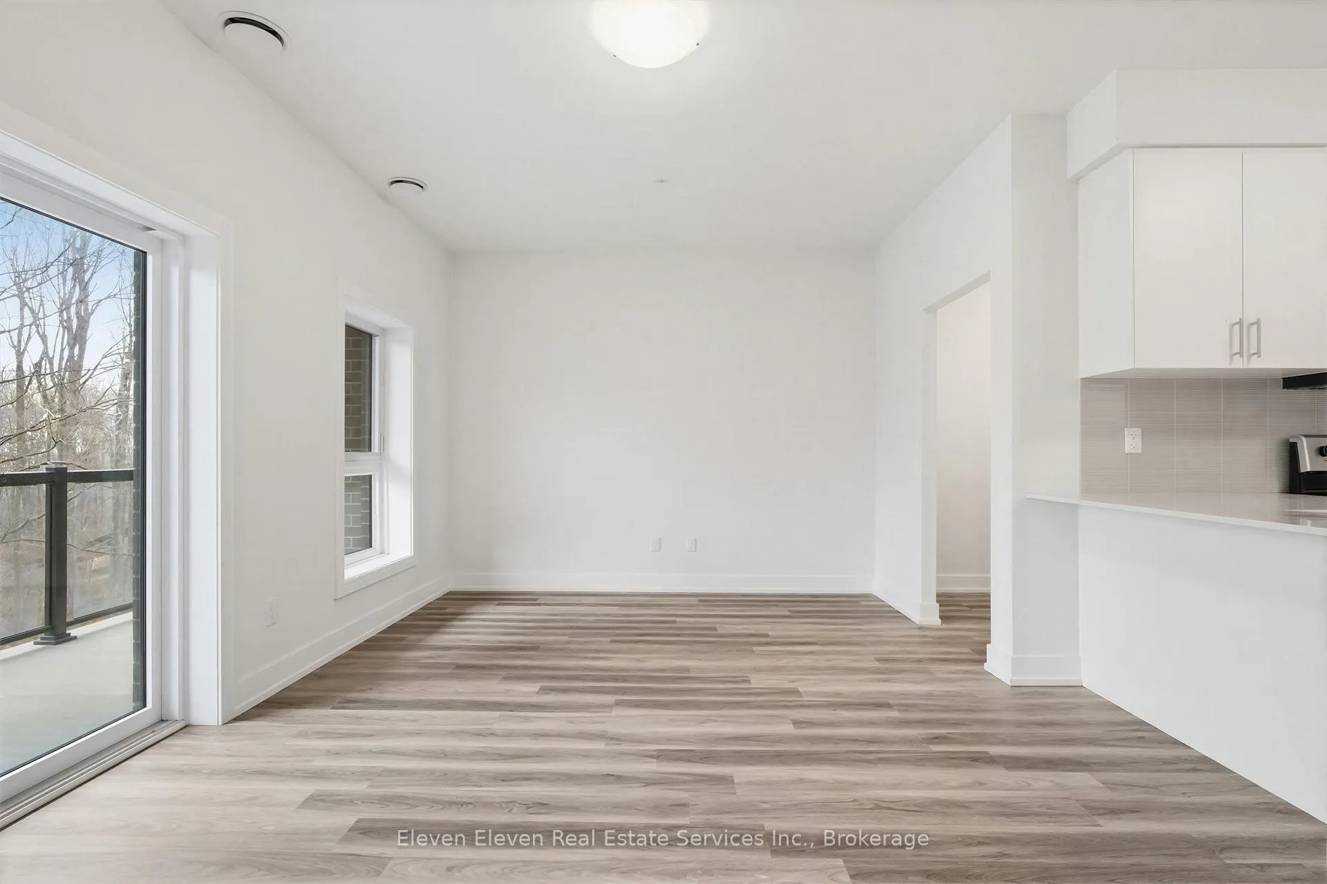 Photo 6 of Unit 220, 100 Lackner Place, Kitchener, Grand River North — HOMEH