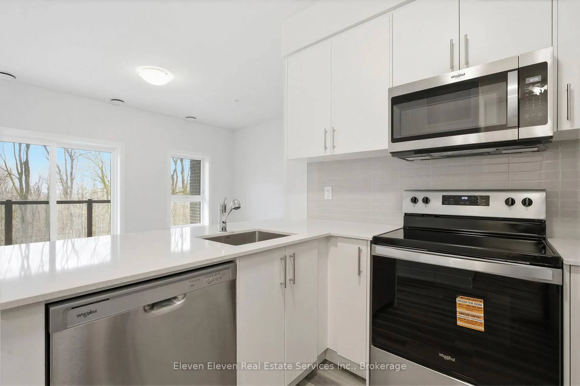Photo 9 of Unit 220, 100 Lackner Place, Kitchener, Grand River North — HOMEH