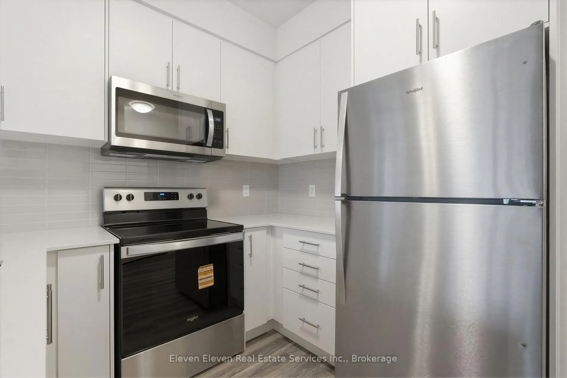 Photo 11 of Unit 220, 100 Lackner Place, Kitchener, Grand River North — HOMEH