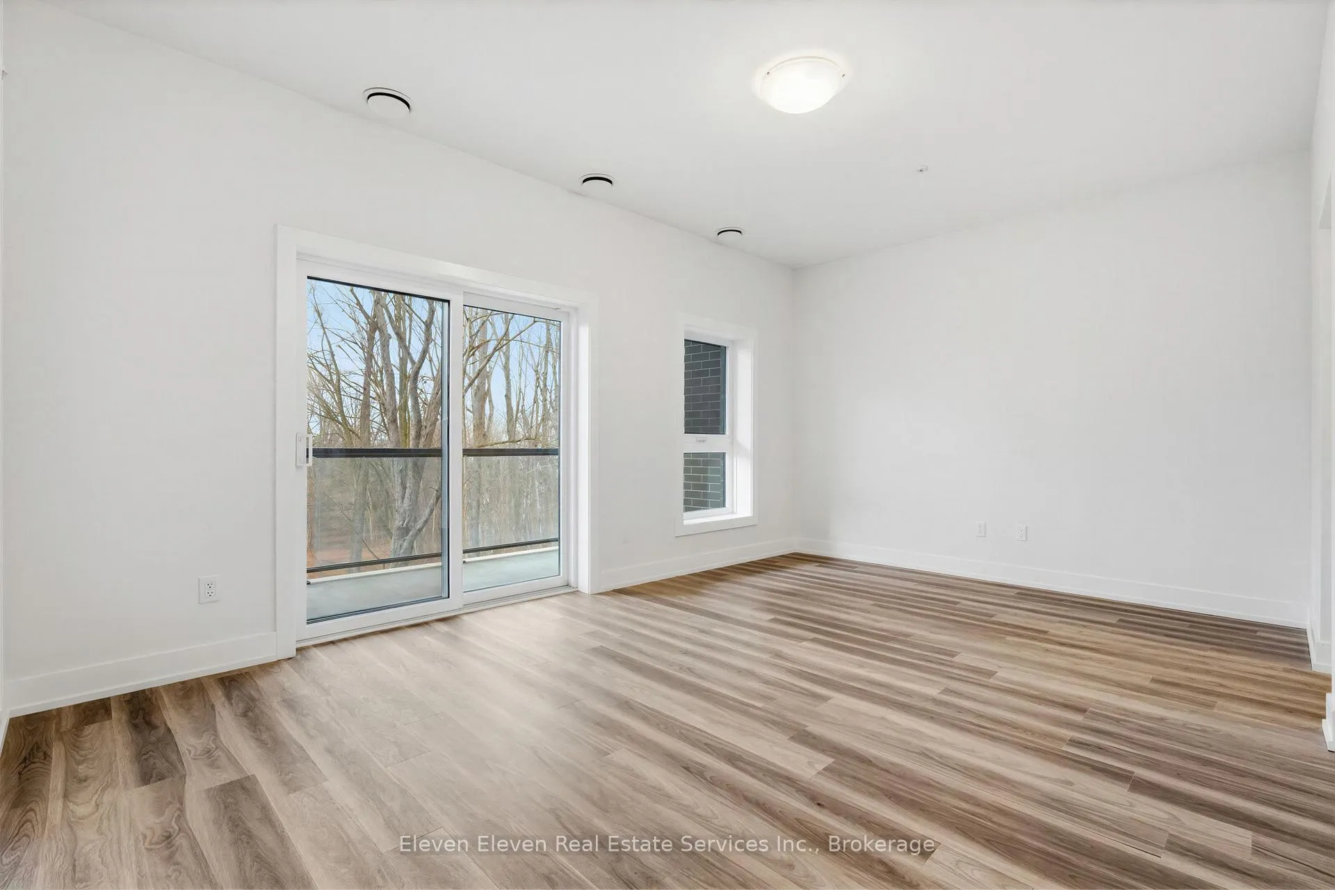 Photo 14 of Unit 220, 100 Lackner Place, Kitchener, Grand River North — HOMEH