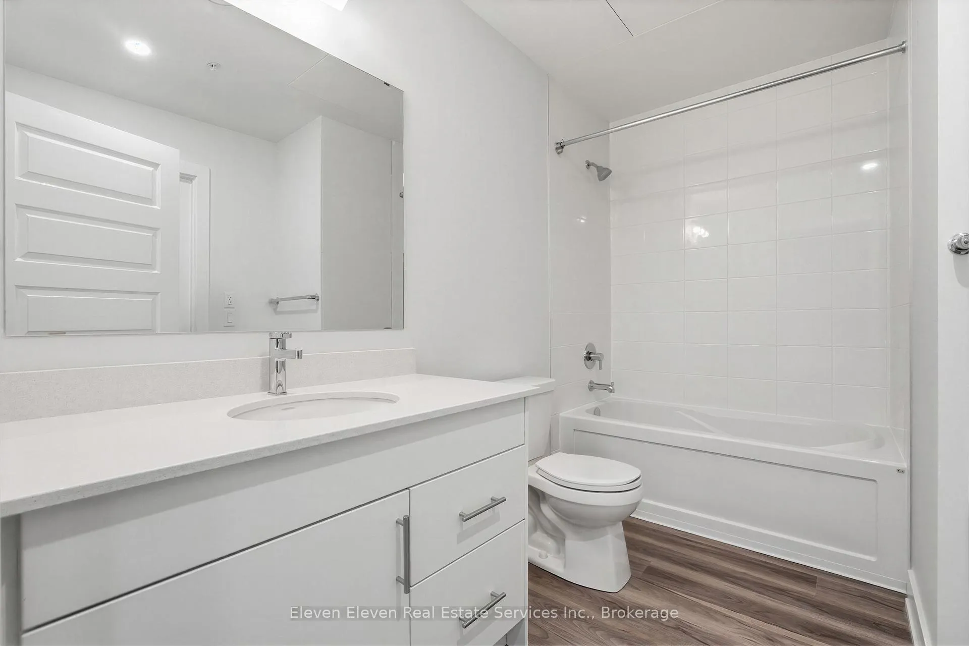 Photo 15 of Unit 220, 100 Lackner Place, Kitchener, Grand River North — HOMEH