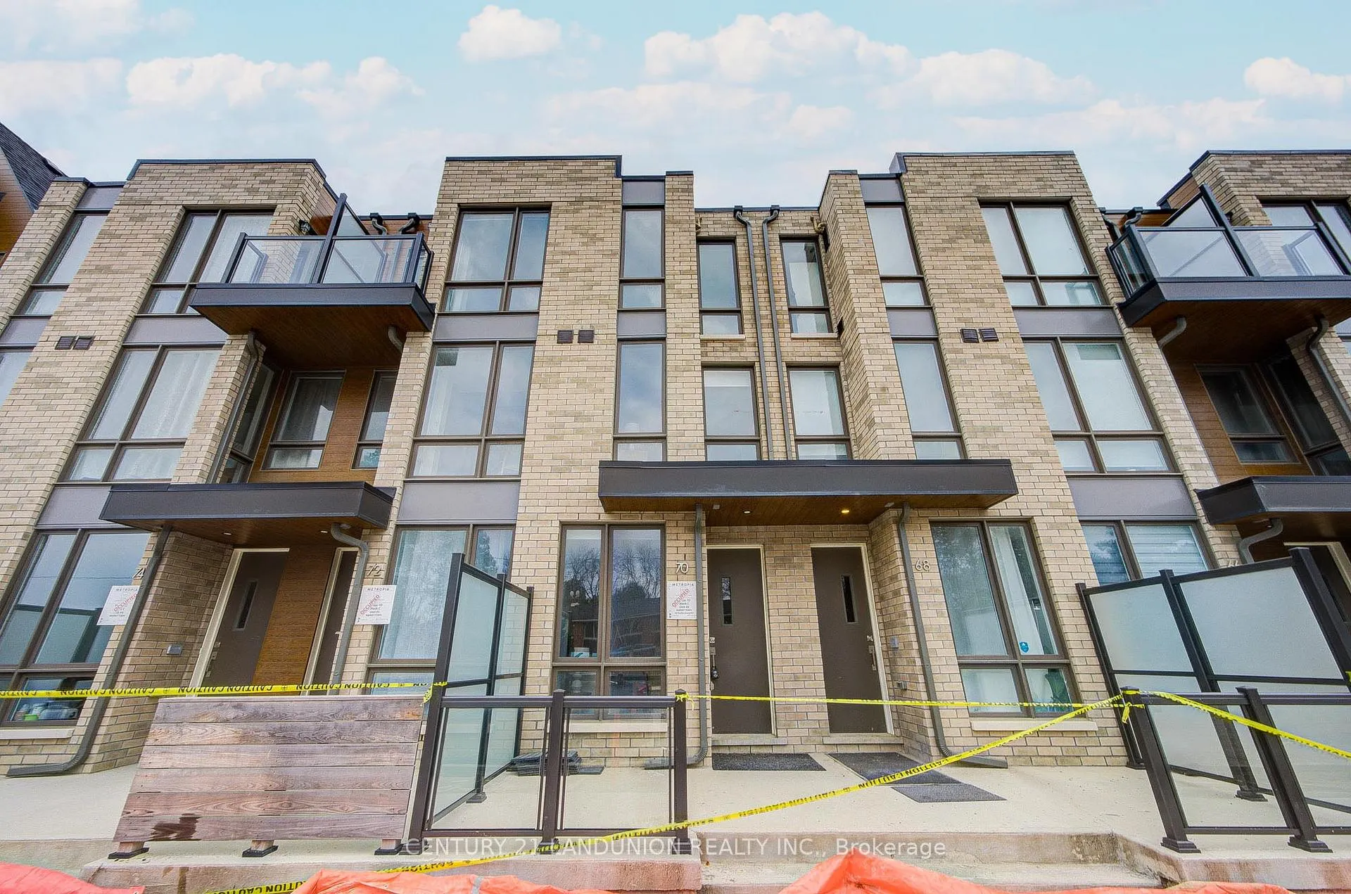 Photo 1 of 70 Turtle Island Road, Toronto, Englemount-Lawrence — HOMEH