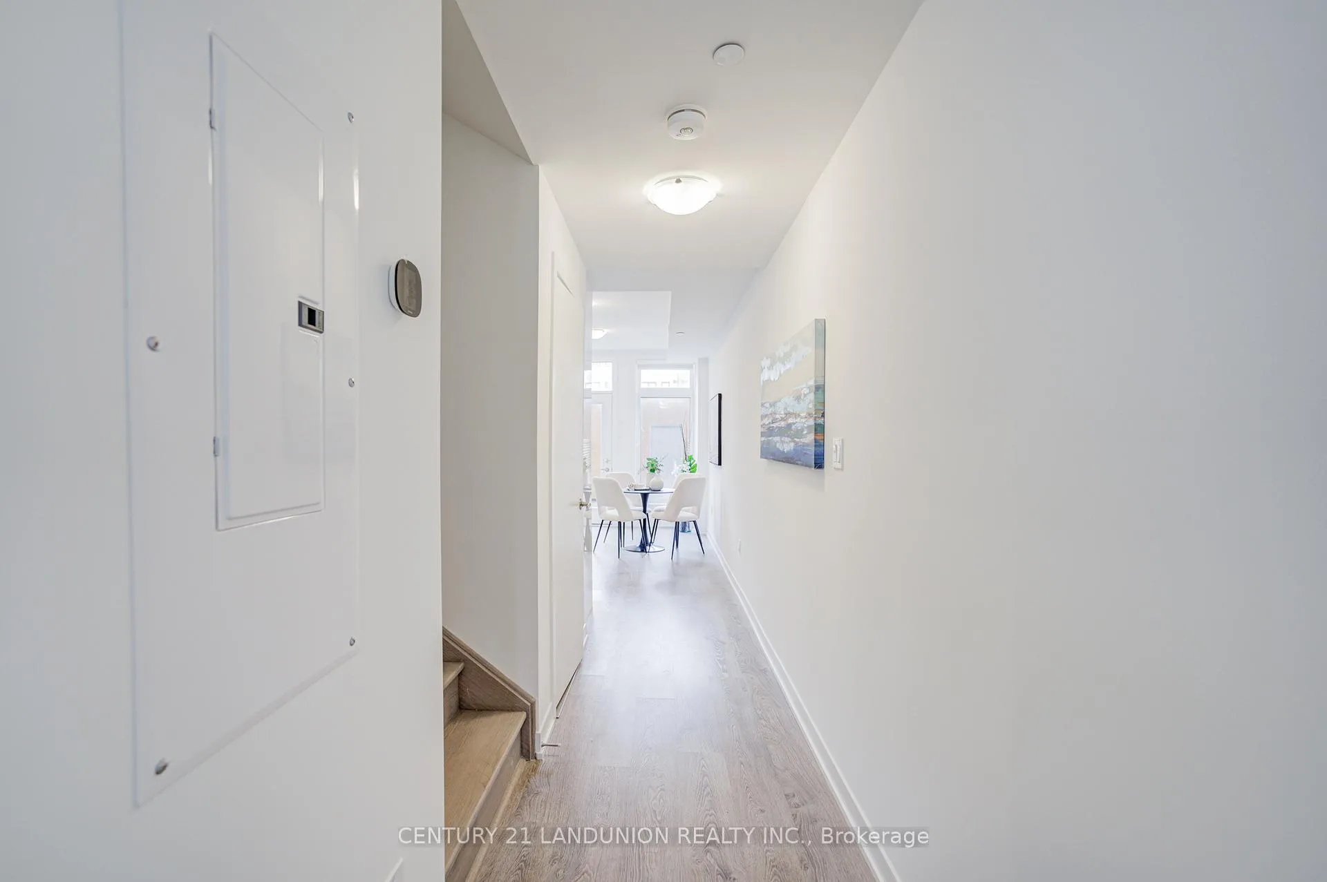 Photo 7 of 70 Turtle Island Road, Toronto, Englemount-Lawrence — HOMEH
