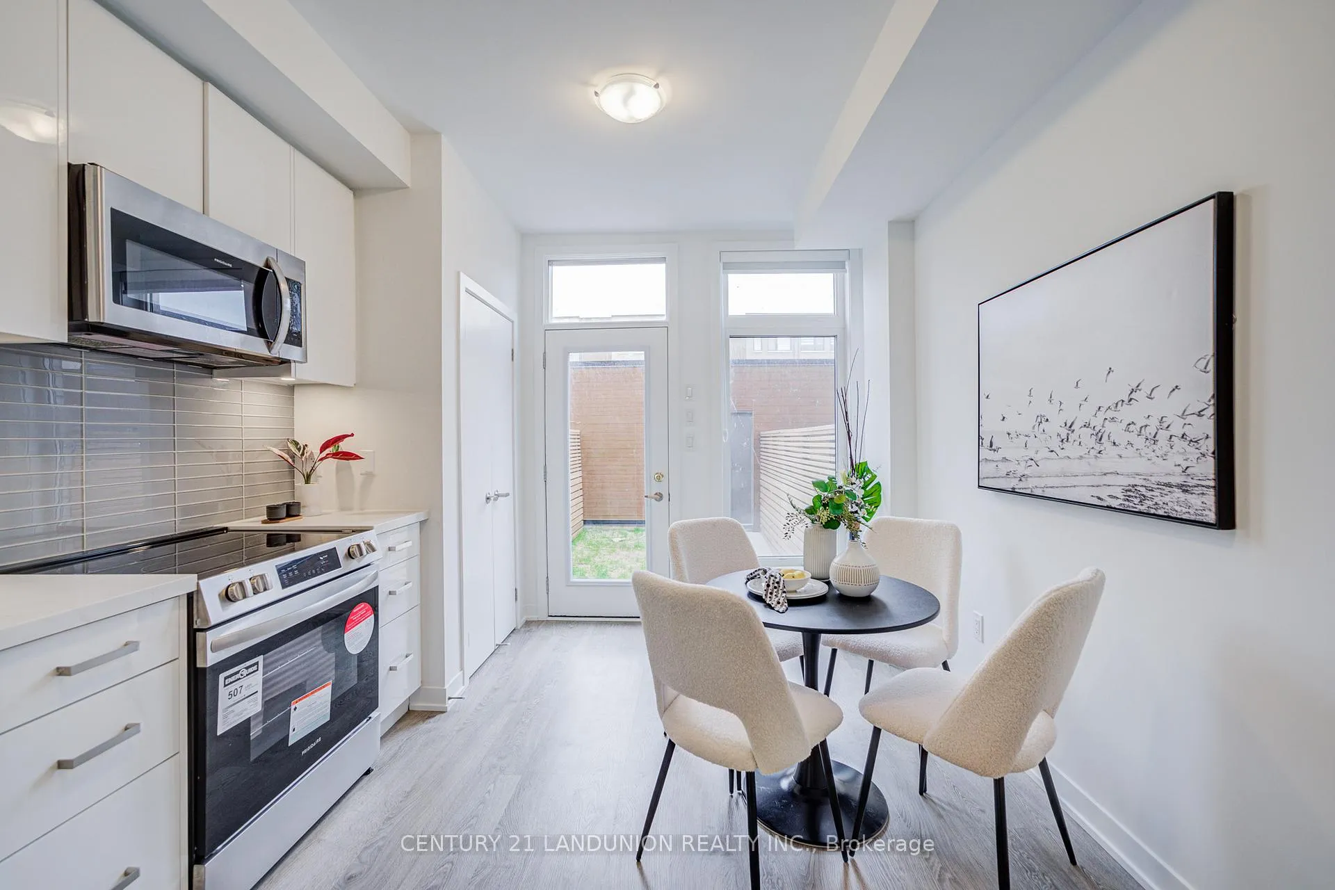 Photo 9 of 70 Turtle Island Road, Toronto, Englemount-Lawrence — HOMEH
