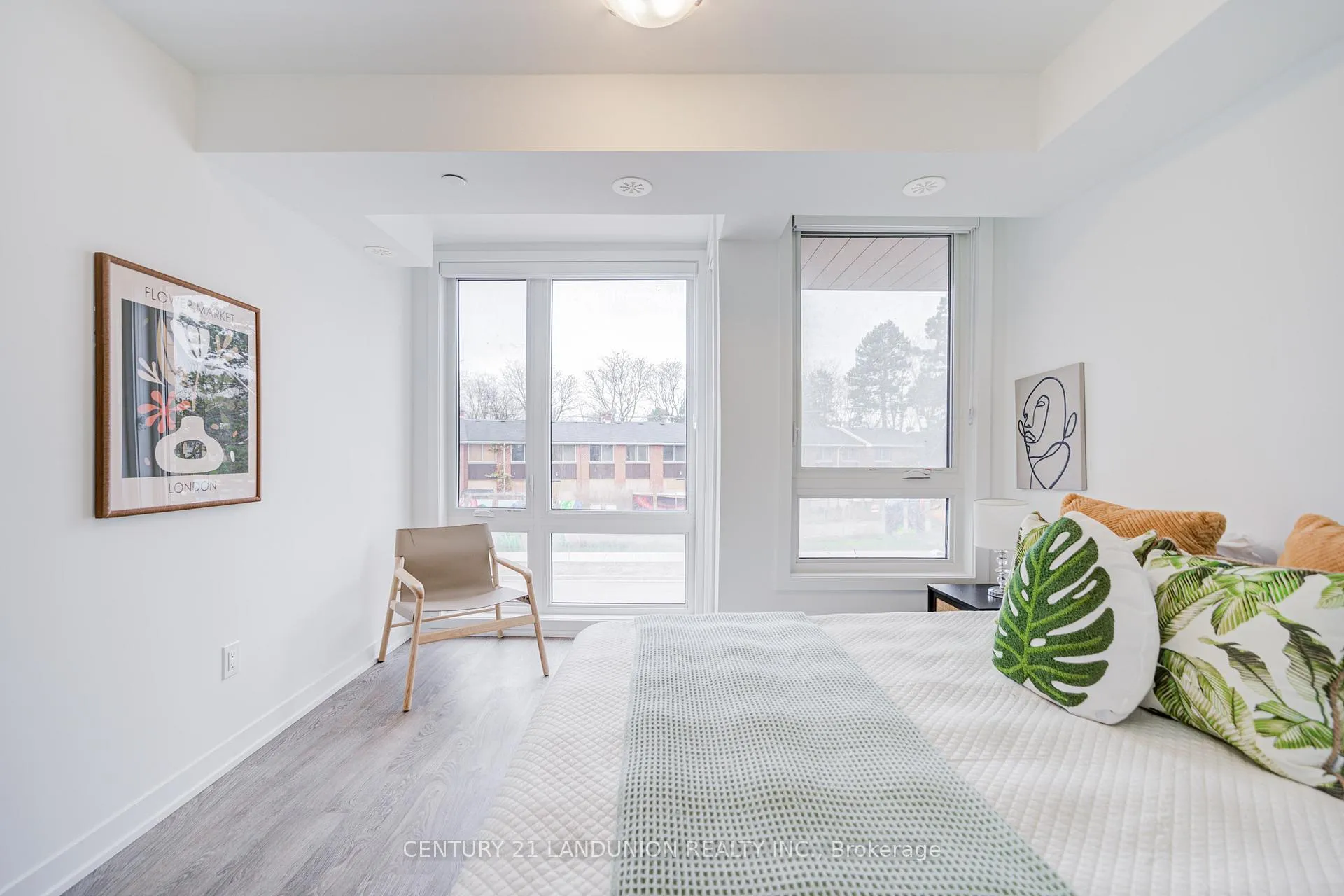 Photo 14 of 70 Turtle Island Road, Toronto, Englemount-Lawrence — HOMEH