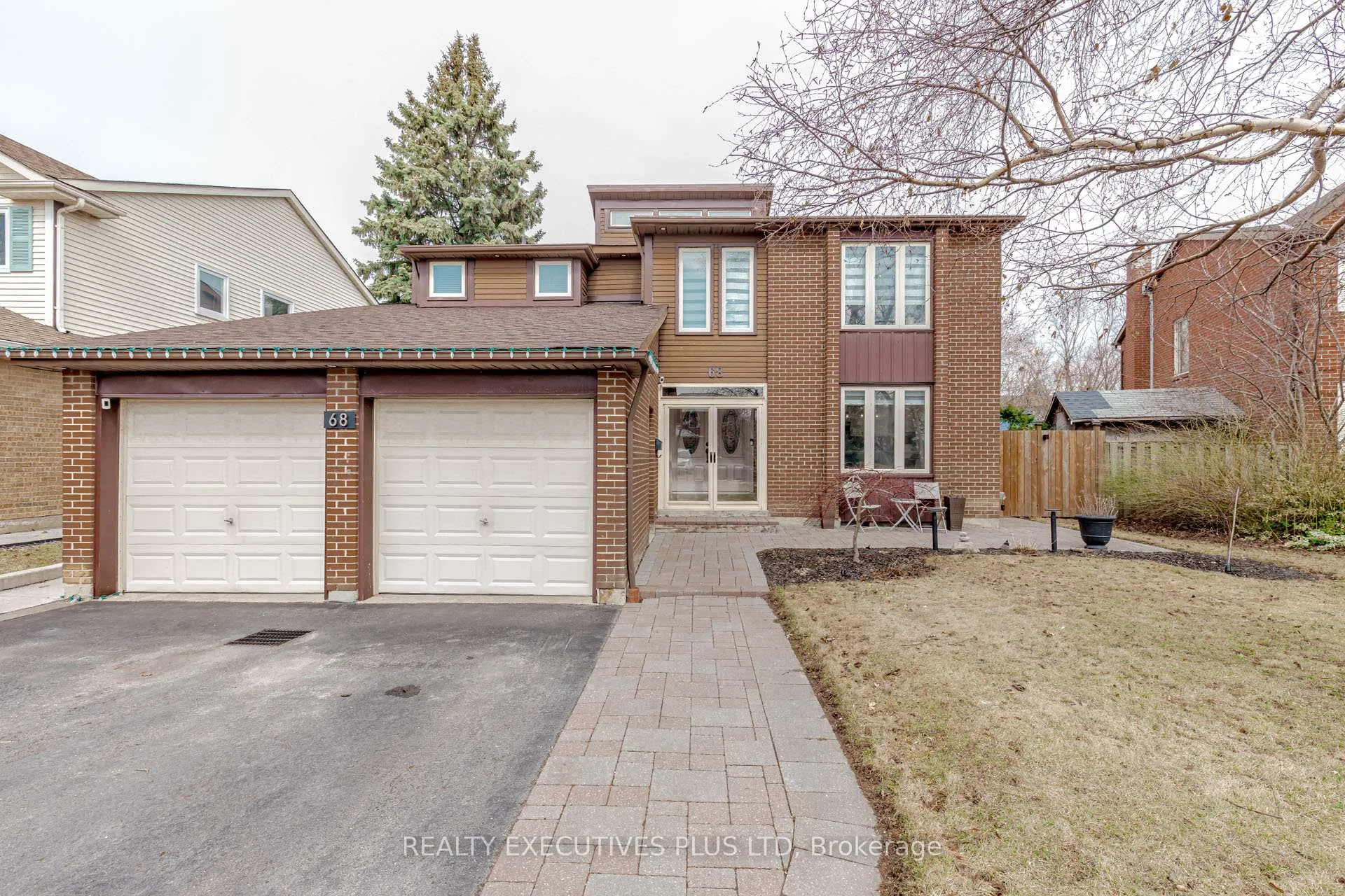 Photo 3 of 68 Leander Street, Brampton, Westgate — HOMEH