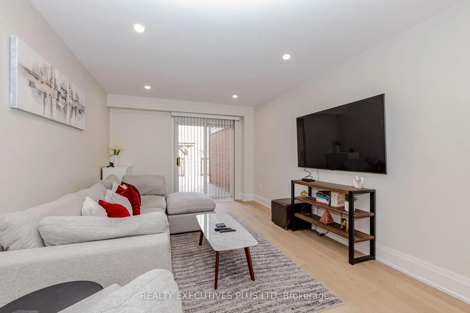 Photo 9 of 68 Leander Street, Brampton, Westgate — HOMEH