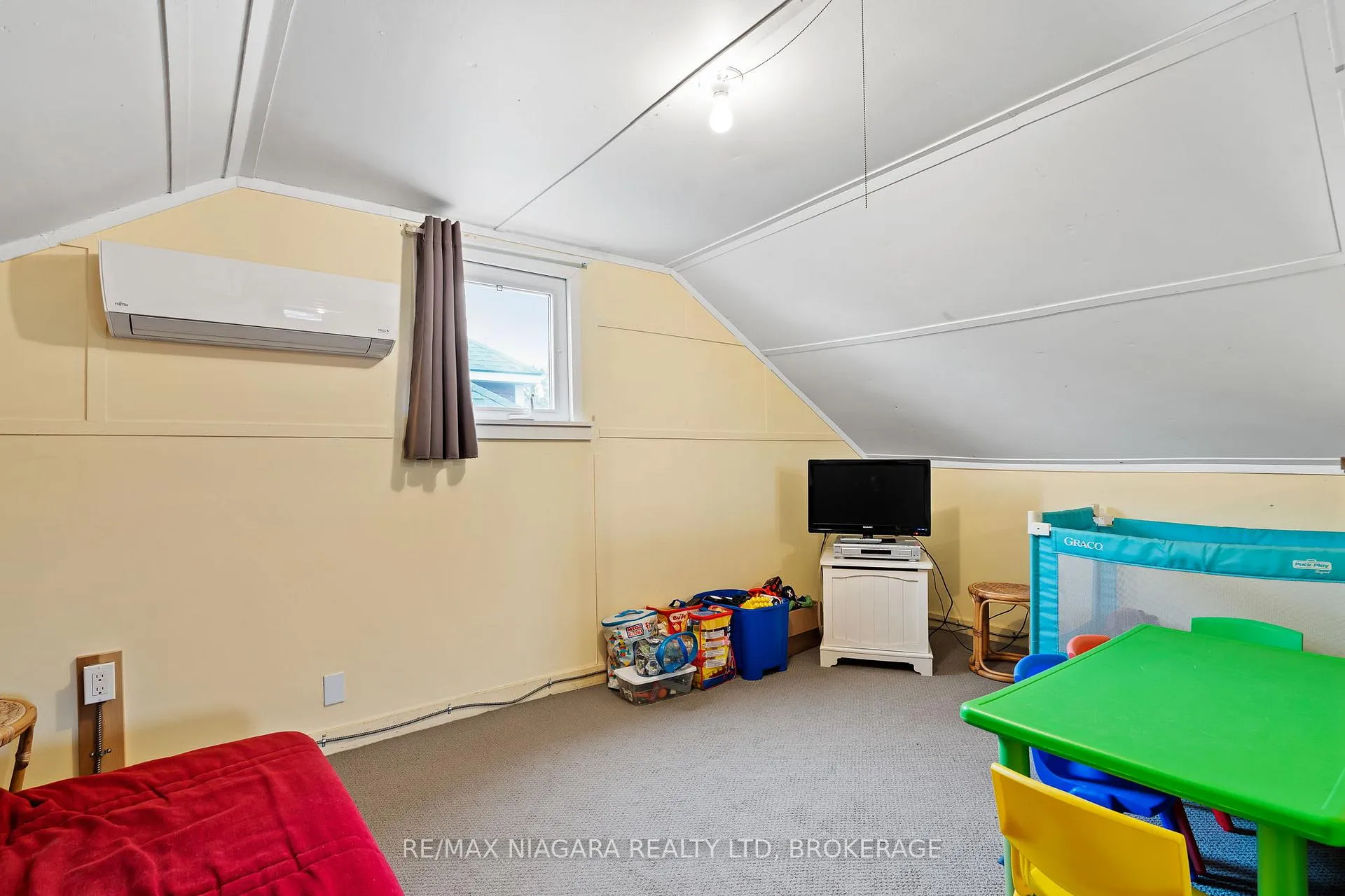 Photo 23 of 12883 Old Lakeshore Road W, Wainfleet, Lakeshore — HOMEH