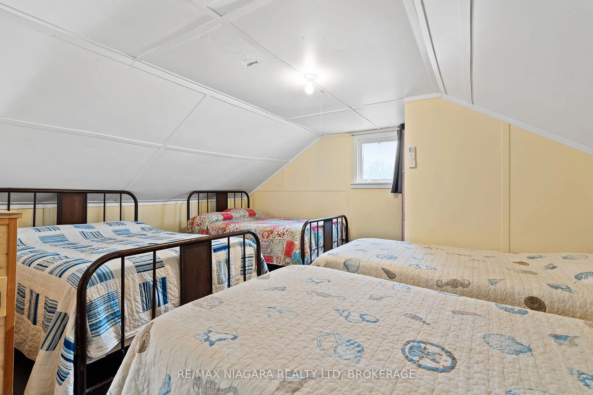 Photo 24 of 12883 Old Lakeshore Road W, Wainfleet, Lakeshore — HOMEH