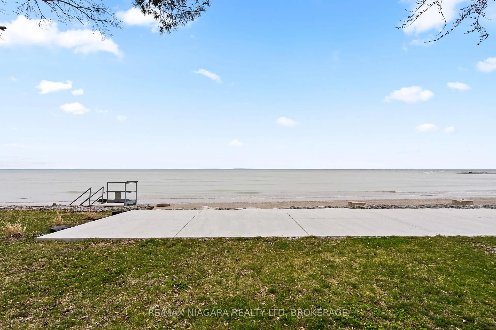 Photo 31 of 12883 Old Lakeshore Road W, Wainfleet, Lakeshore — HOMEH