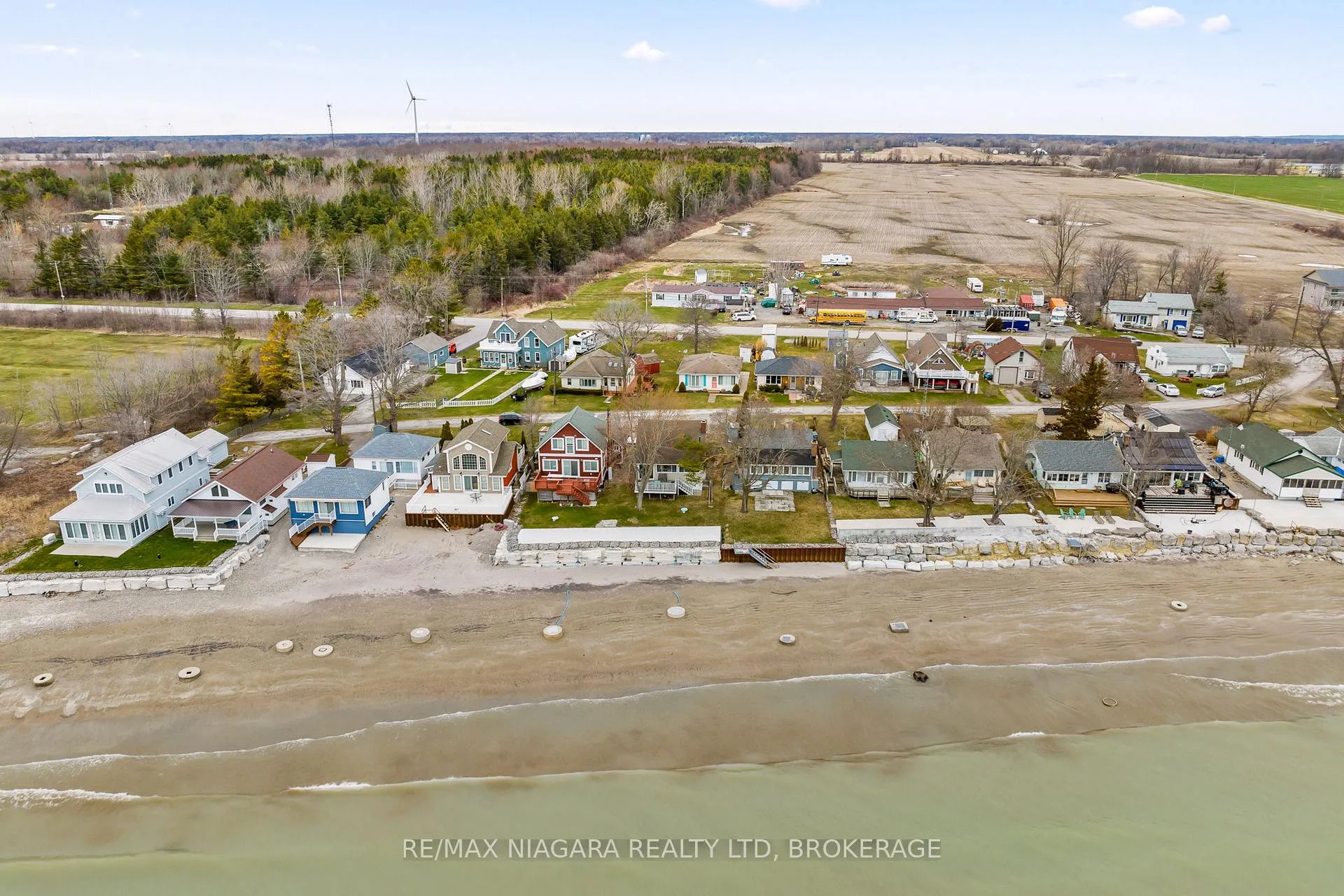 Photo 37 of 12883 Old Lakeshore Road W, Wainfleet, Lakeshore — HOMEH