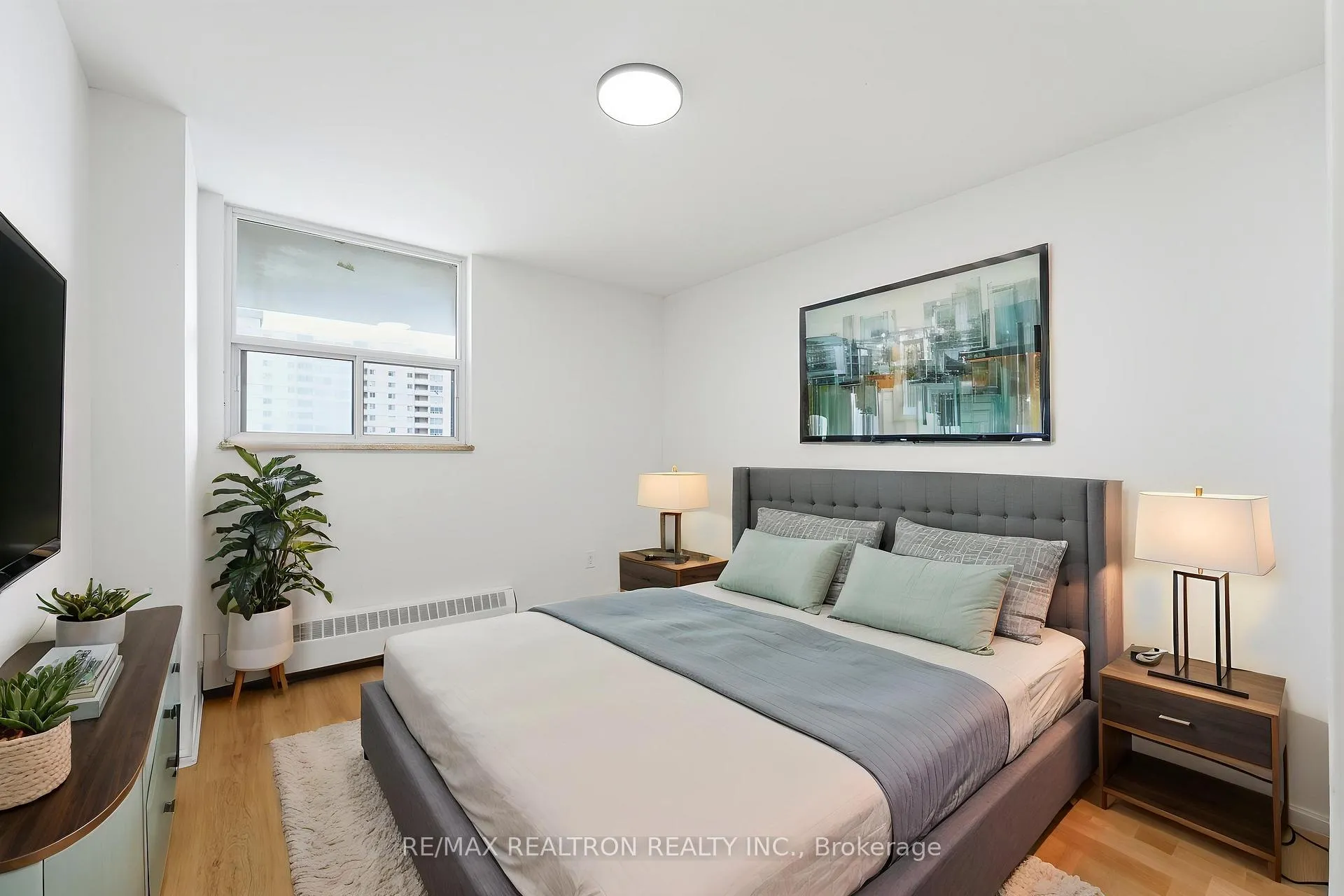 Photo 9 of Unit 1410, 370 Dixon Road, Etobicoke, Kingsview Village-The Westway — HOMEH