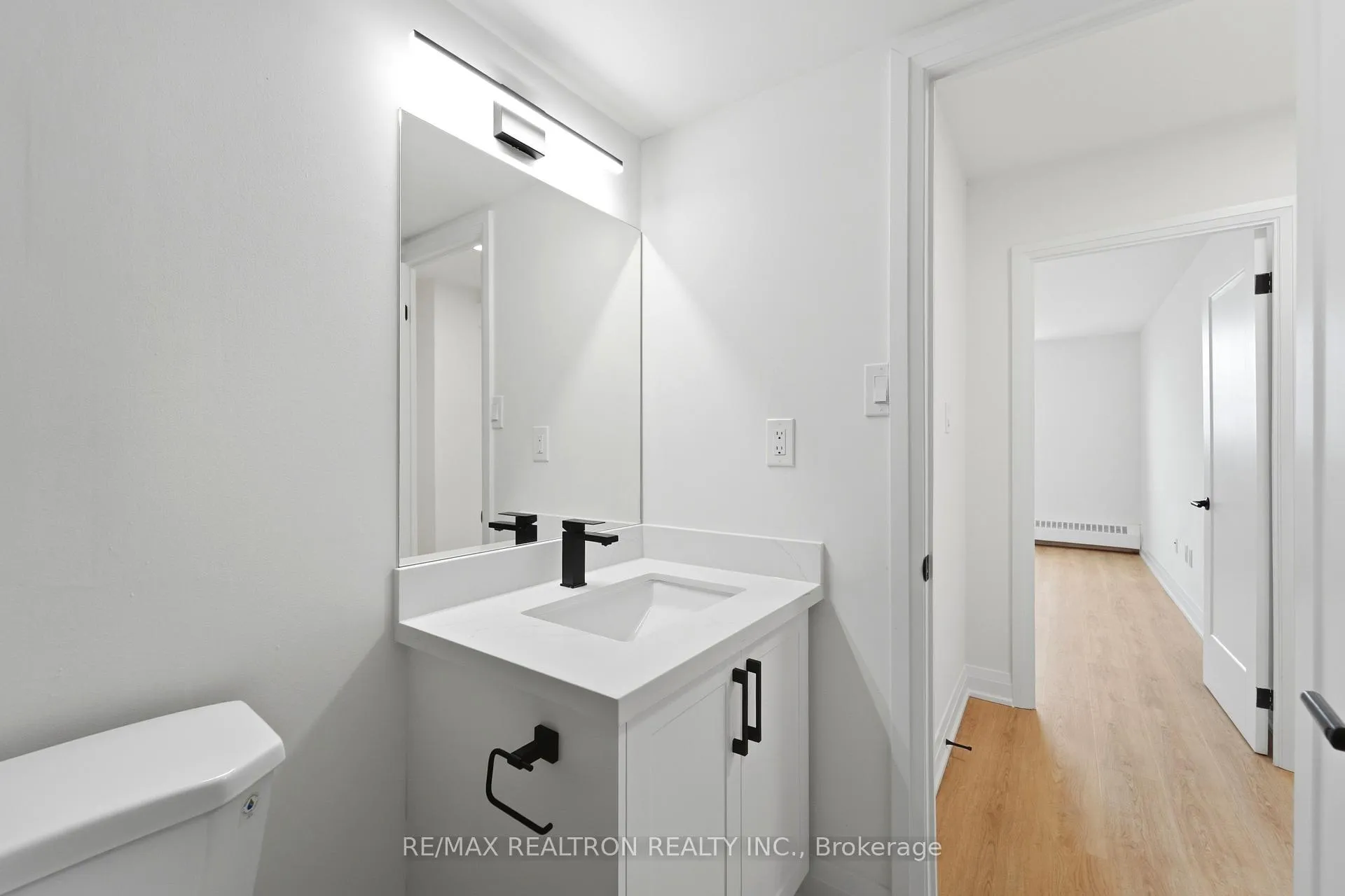 Photo 17 of Unit 1410, 370 Dixon Road, Etobicoke, Kingsview Village-The Westway — HOMEH