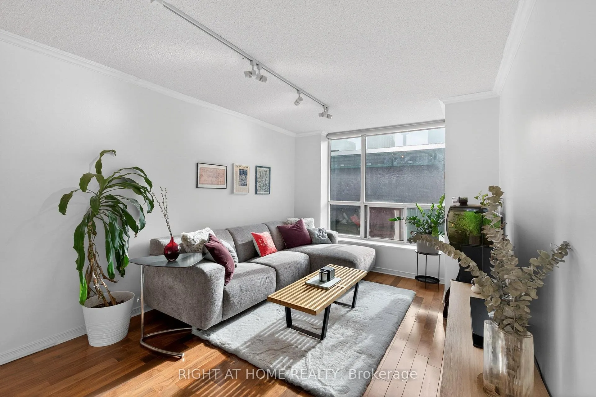 Photo 21 of Unit 534, 109 Front Street E, Toronto, Waterfront Communities — HOMEH