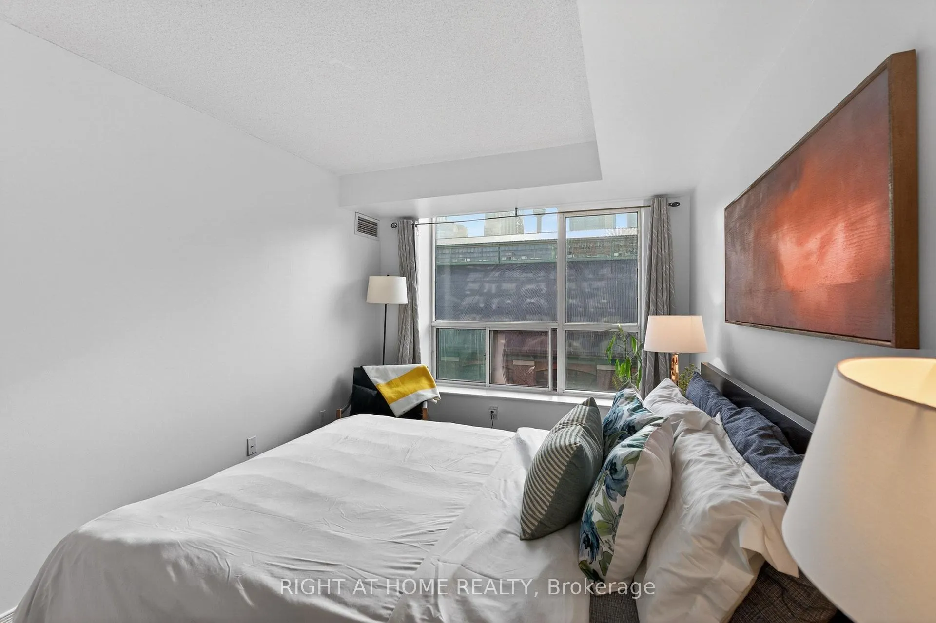 Photo 24 of Unit 534, 109 Front Street E, Toronto, Waterfront Communities — HOMEH