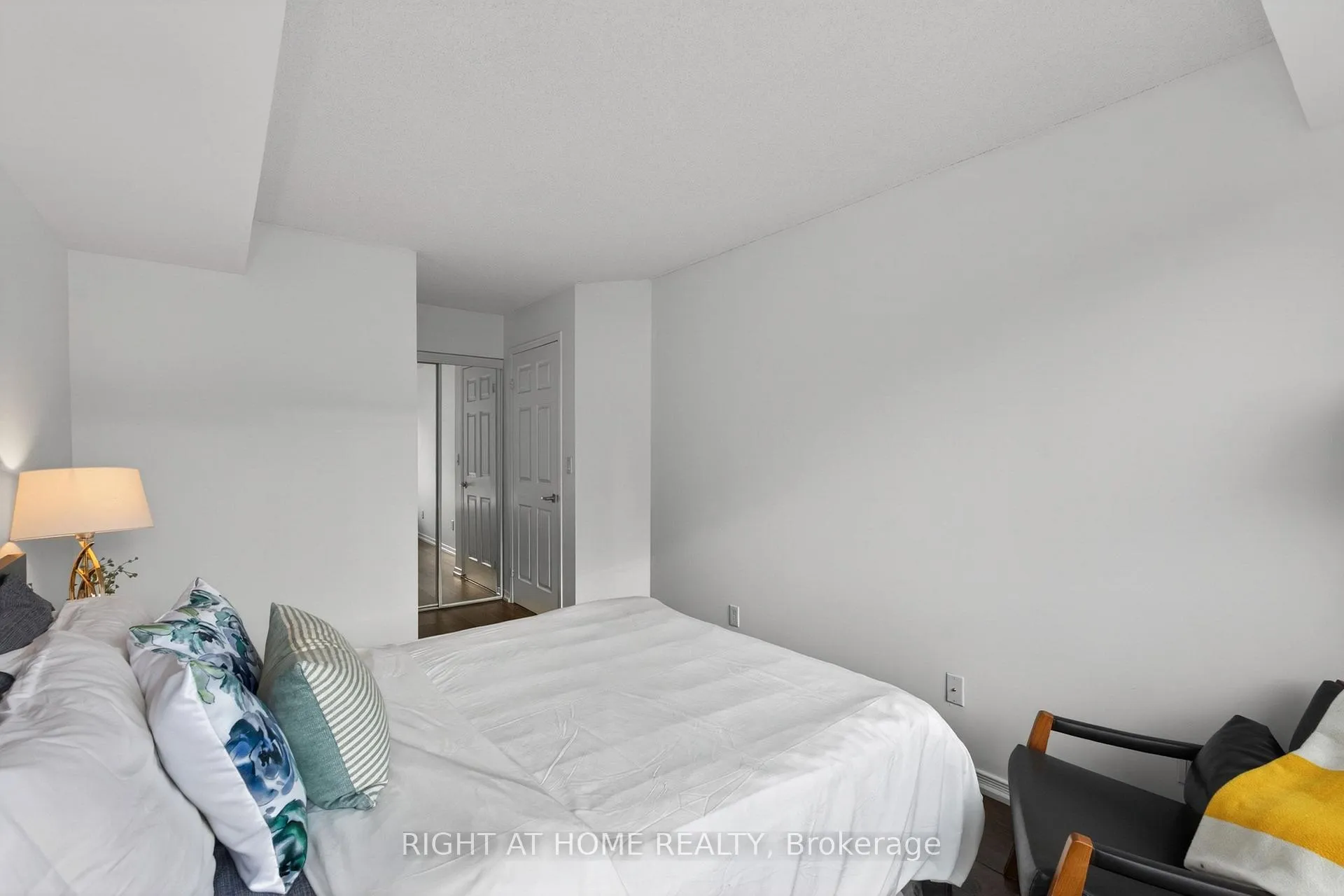 Photo 27 of Unit 534, 109 Front Street E, Toronto, Waterfront Communities — HOMEH