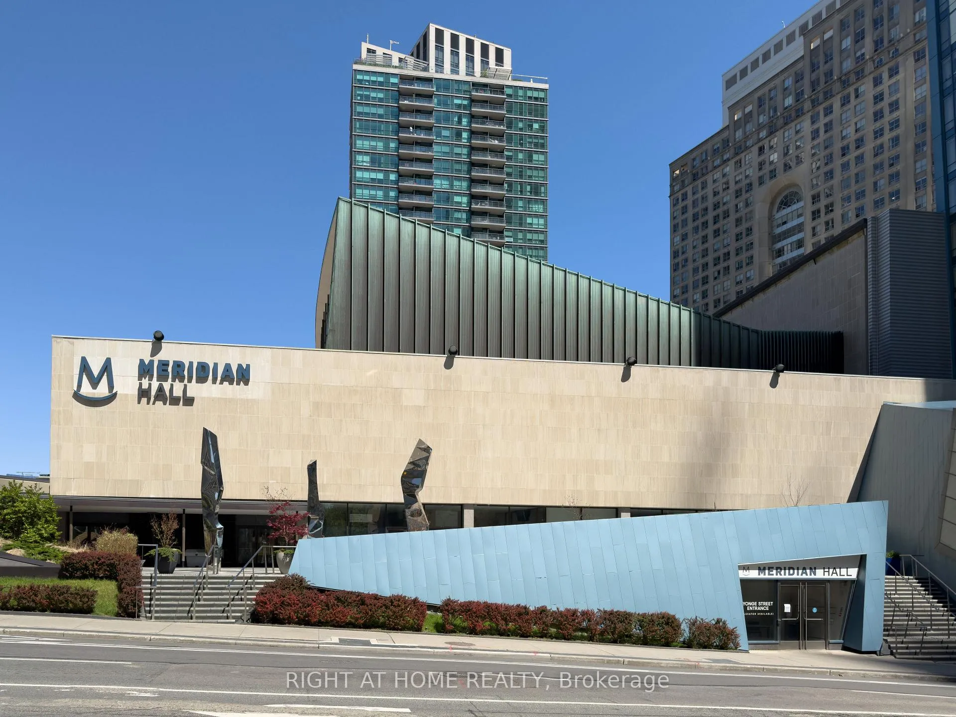 Photo 42 of Unit 534, 109 Front Street E, Toronto, Waterfront Communities — HOMEH
