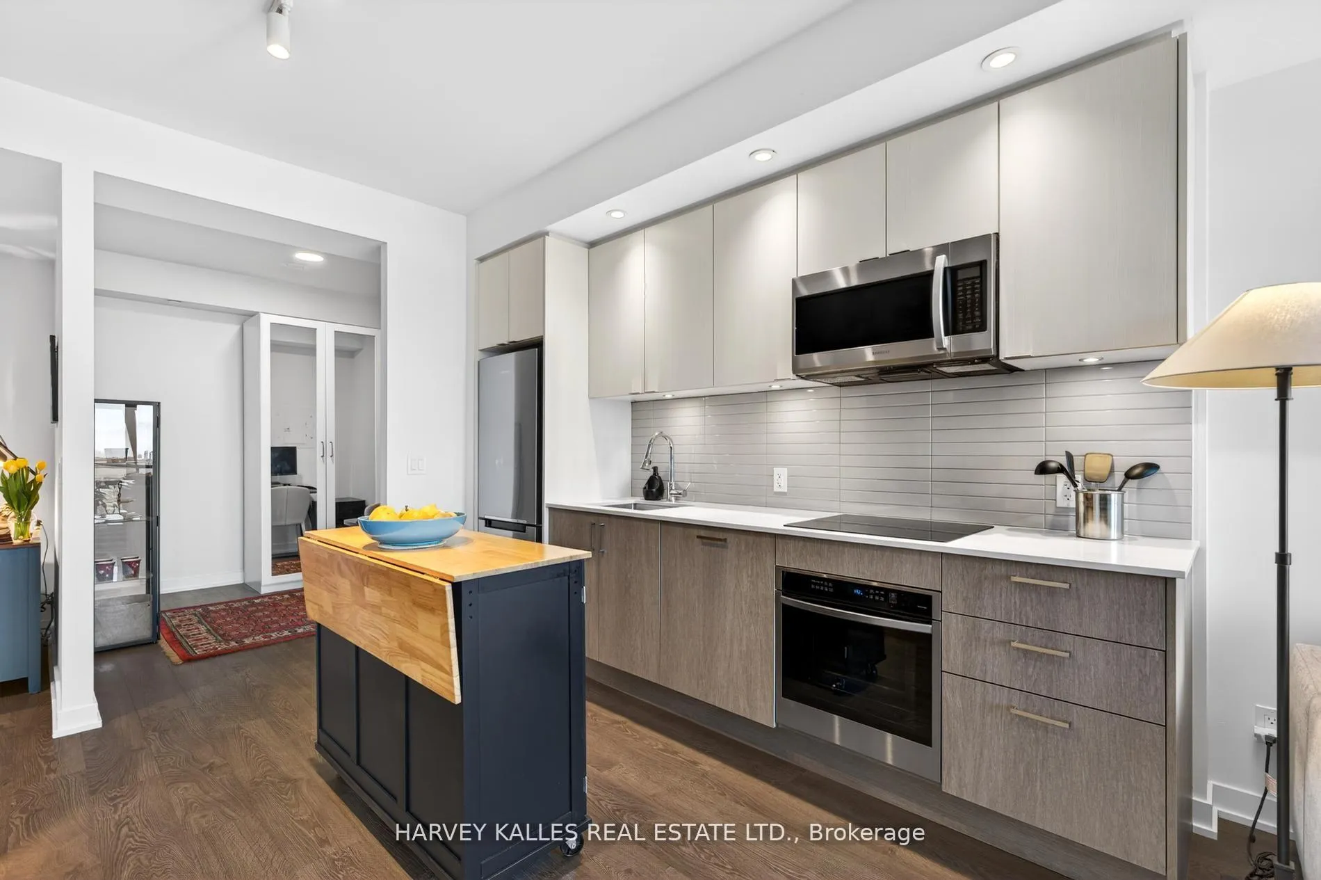 Photo 4 of Unit 2201, 1926 Lake Shore Boulevard W, Toronto, South Parkdale — HOMEH