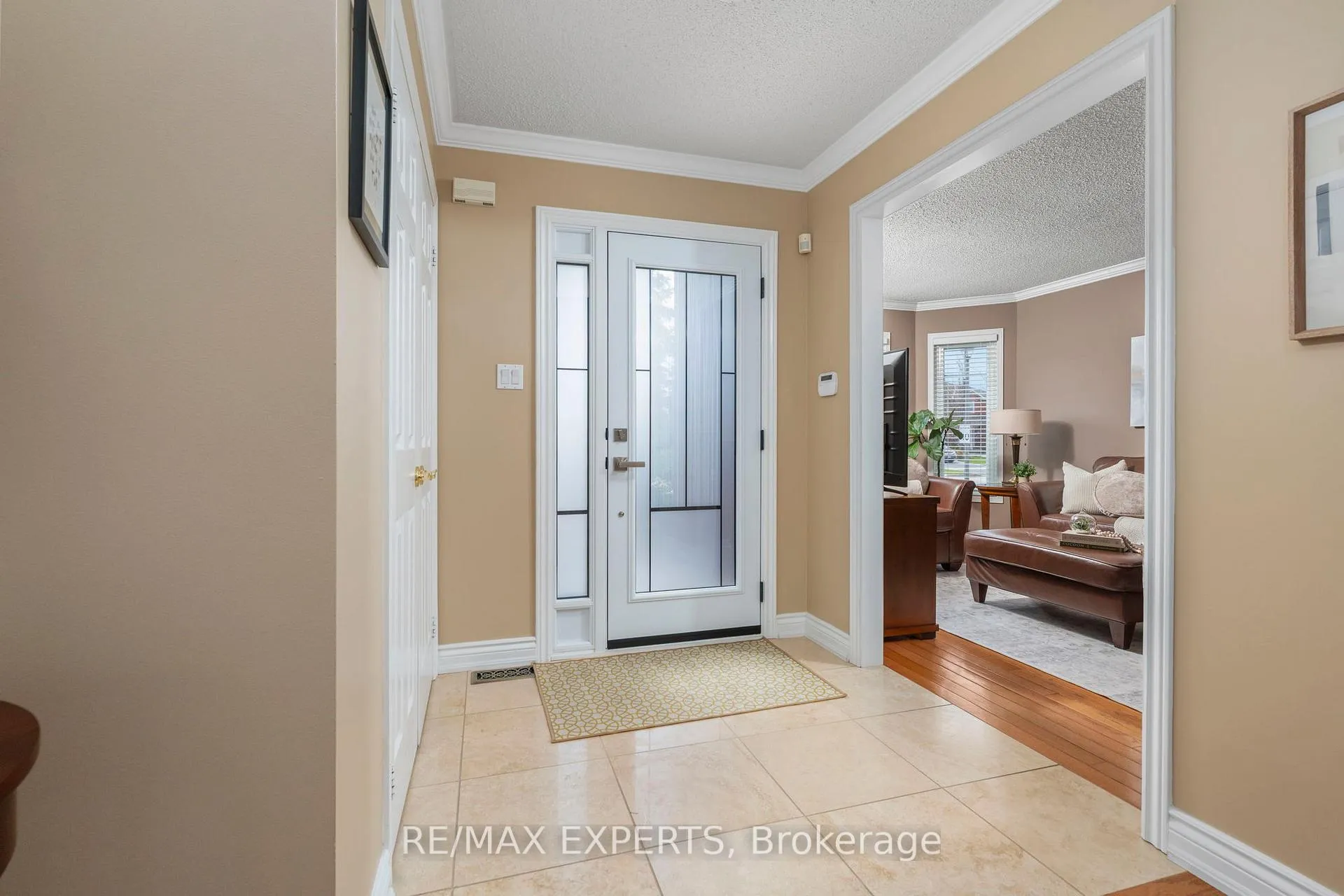Photo 4 of 64 Whitbread Avenue, Caledon, Bolton East — HOMEH