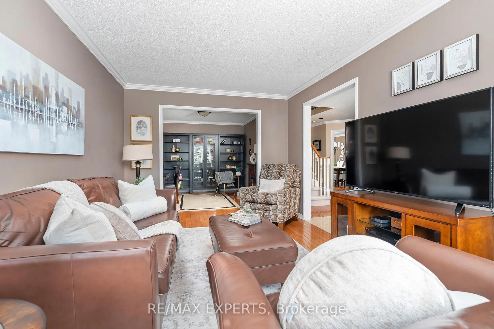 Photo 8 of 64 Whitbread Avenue, Caledon, Bolton East — HOMEH