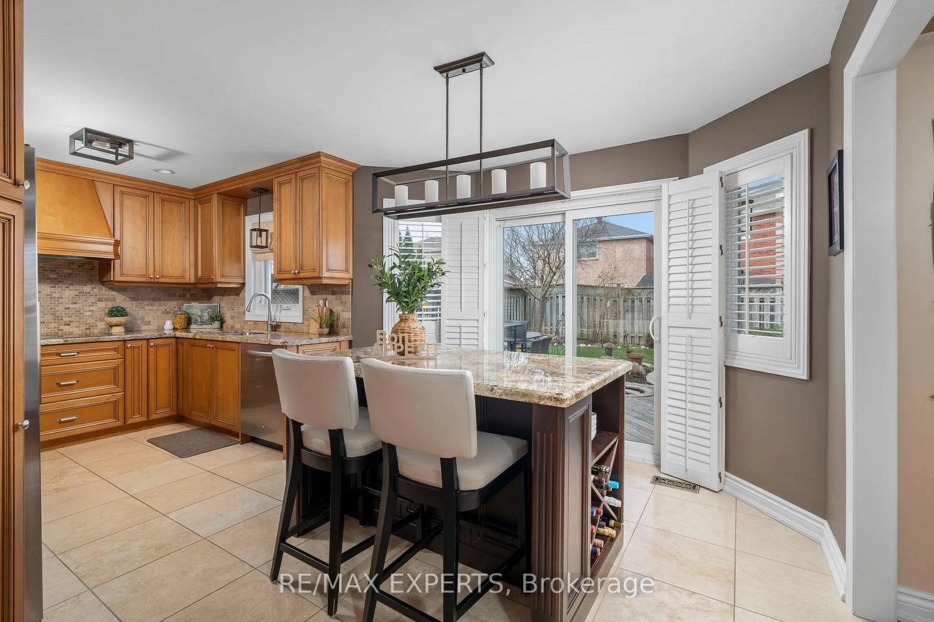 Photo 14 of 64 Whitbread Avenue, Caledon, Bolton East — HOMEH