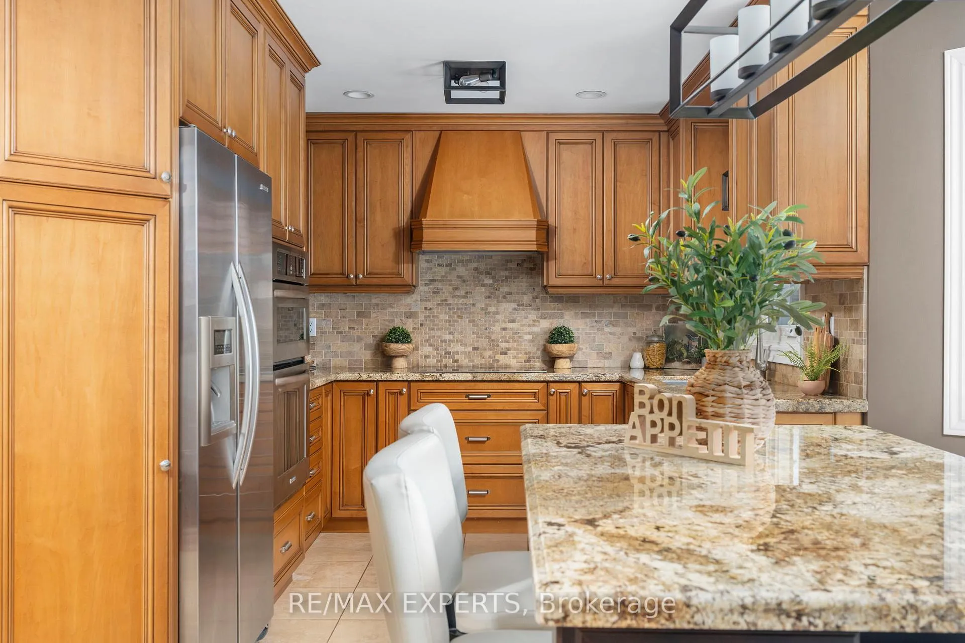 Photo 17 of 64 Whitbread Avenue, Caledon, Bolton East — HOMEH