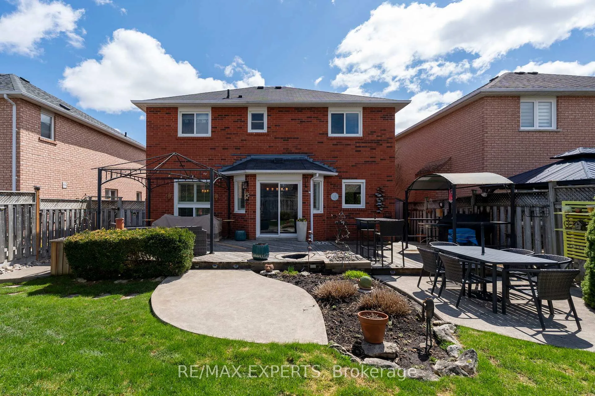 Photo 39 of 64 Whitbread Avenue, Caledon, Bolton East — HOMEH