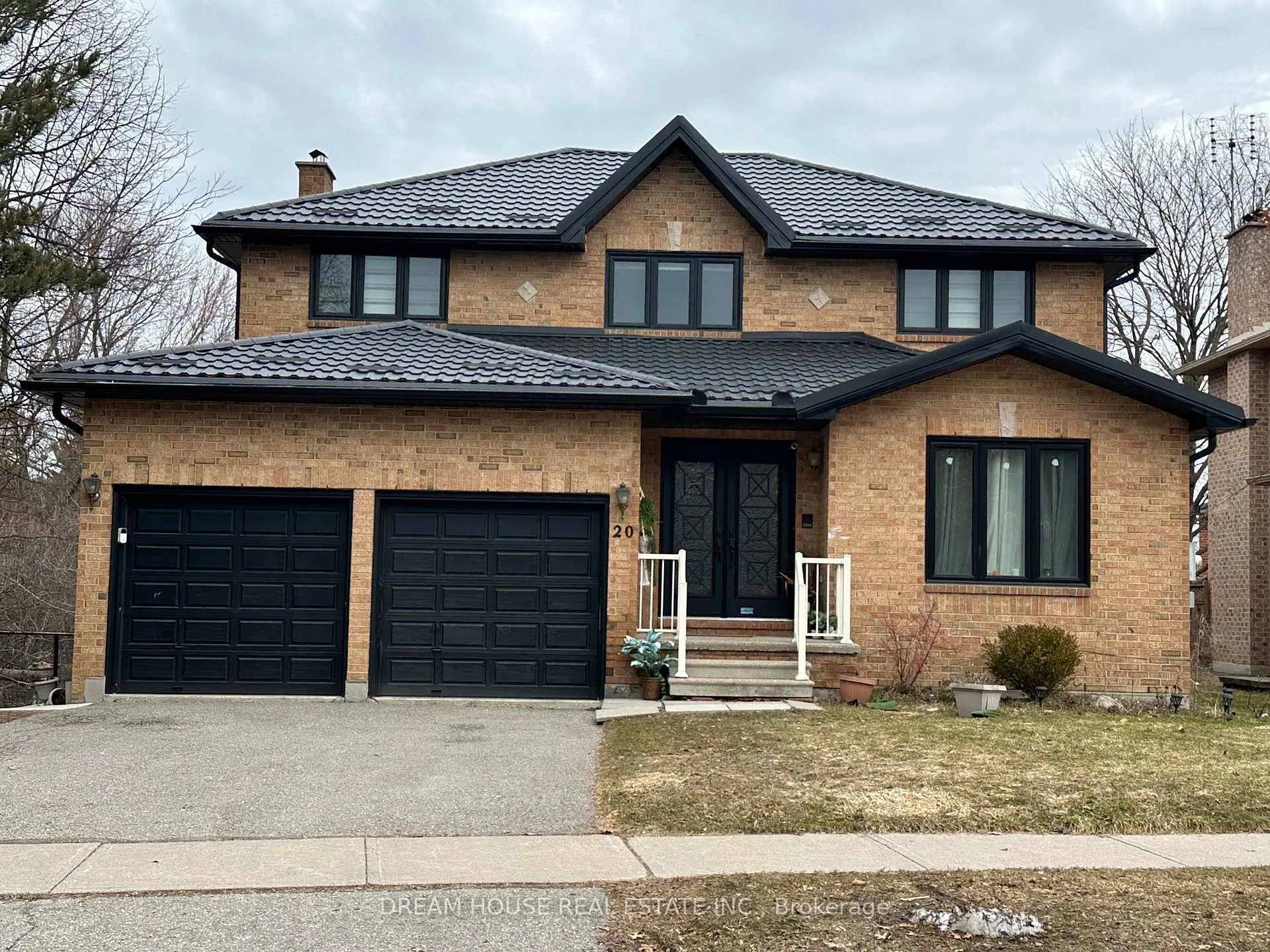 Photo 2 of 20 Harold Street, Whitby, Blue Grass Meadows — HOMEH
