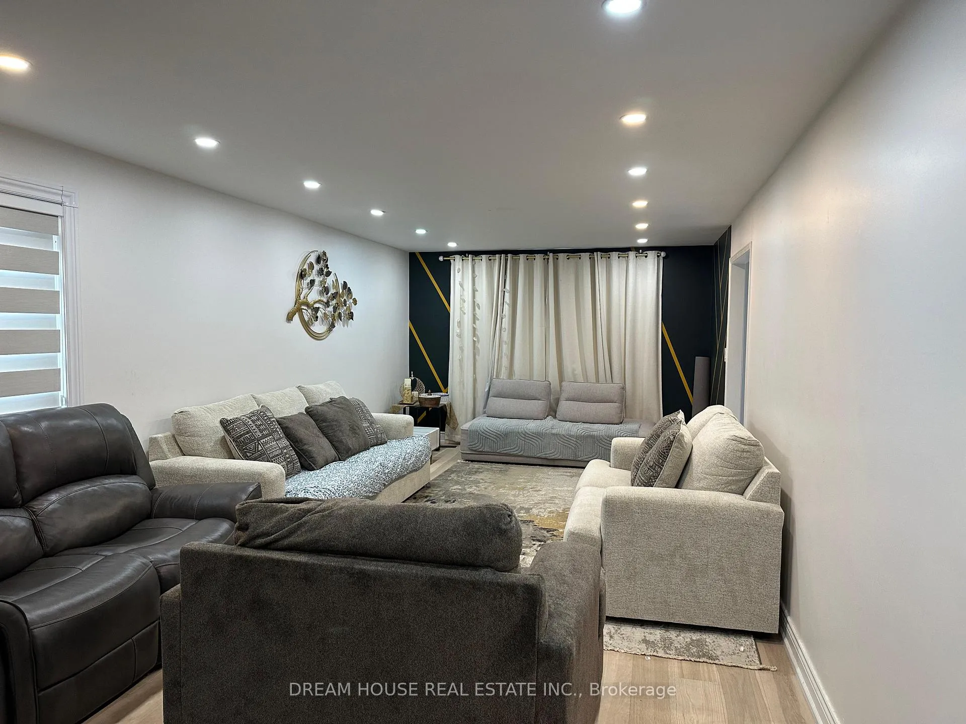 Photo 5 of 20 Harold Street, Whitby, Blue Grass Meadows — HOMEH