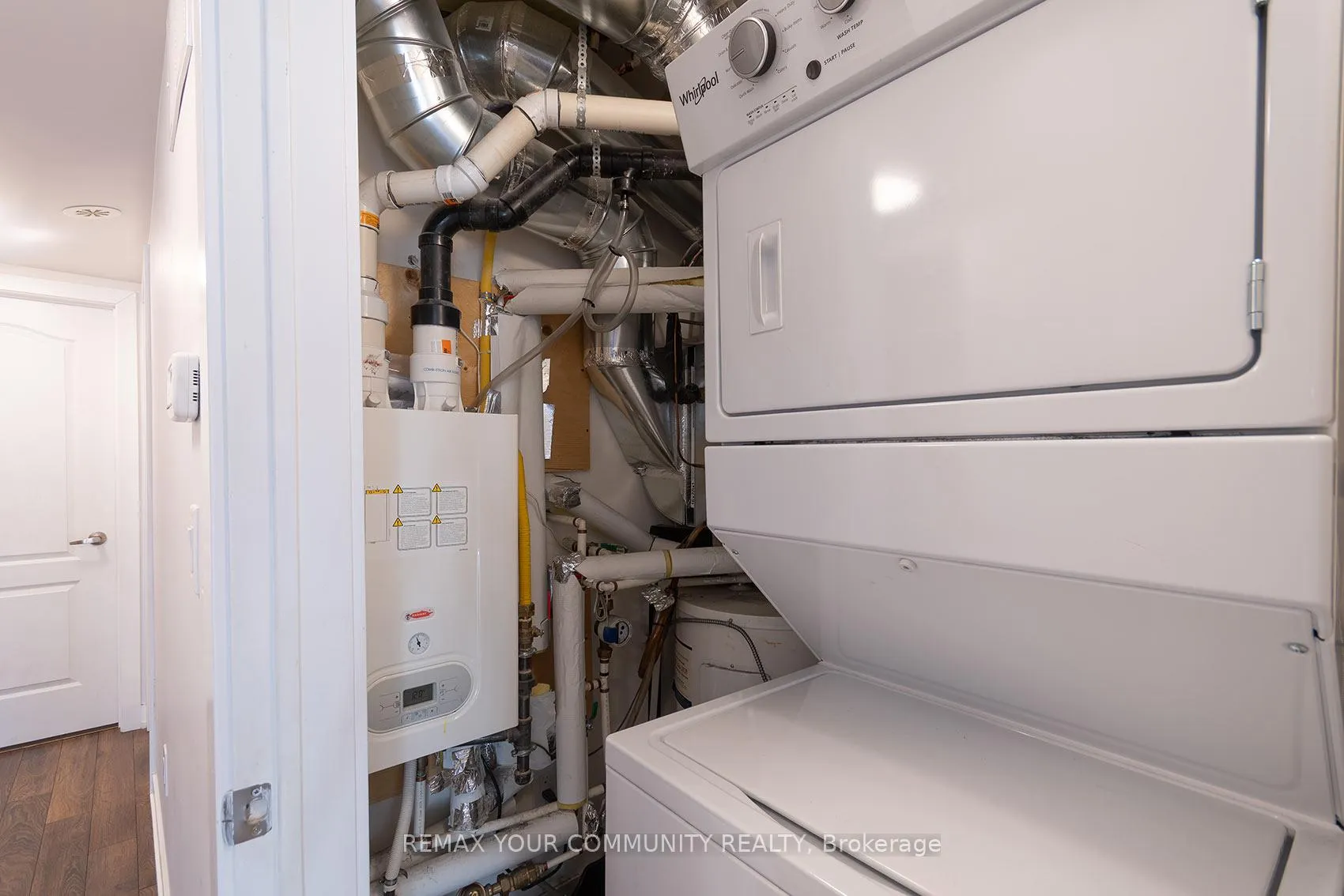 Photo 11 of Unit 2909, 15 Westmeath Lane, Markham, Cornell — HOMEH