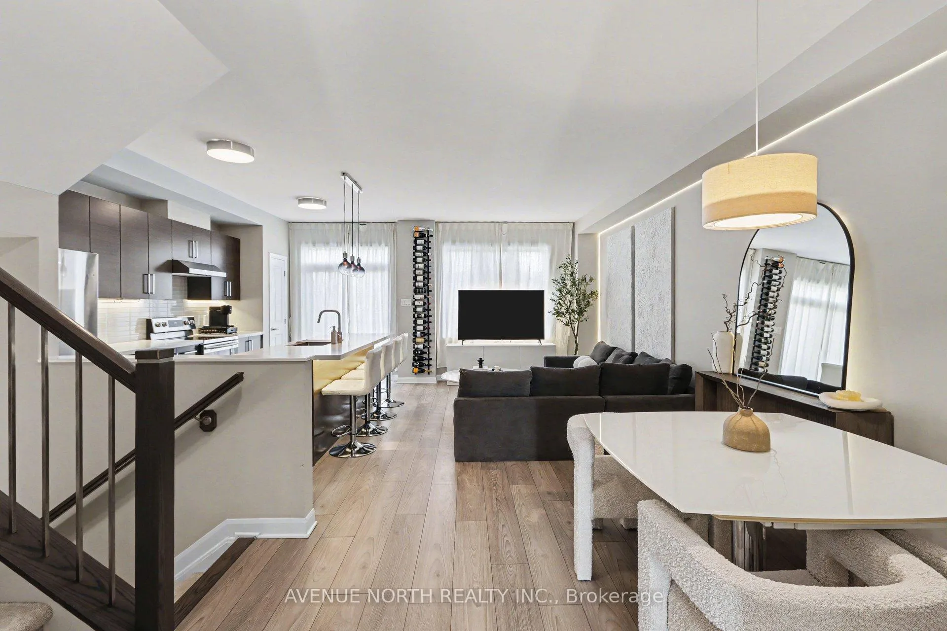 Photo 3 of 159 Bending Way, Ottawa, Barrhaven - Hearts Desire — HOMEH