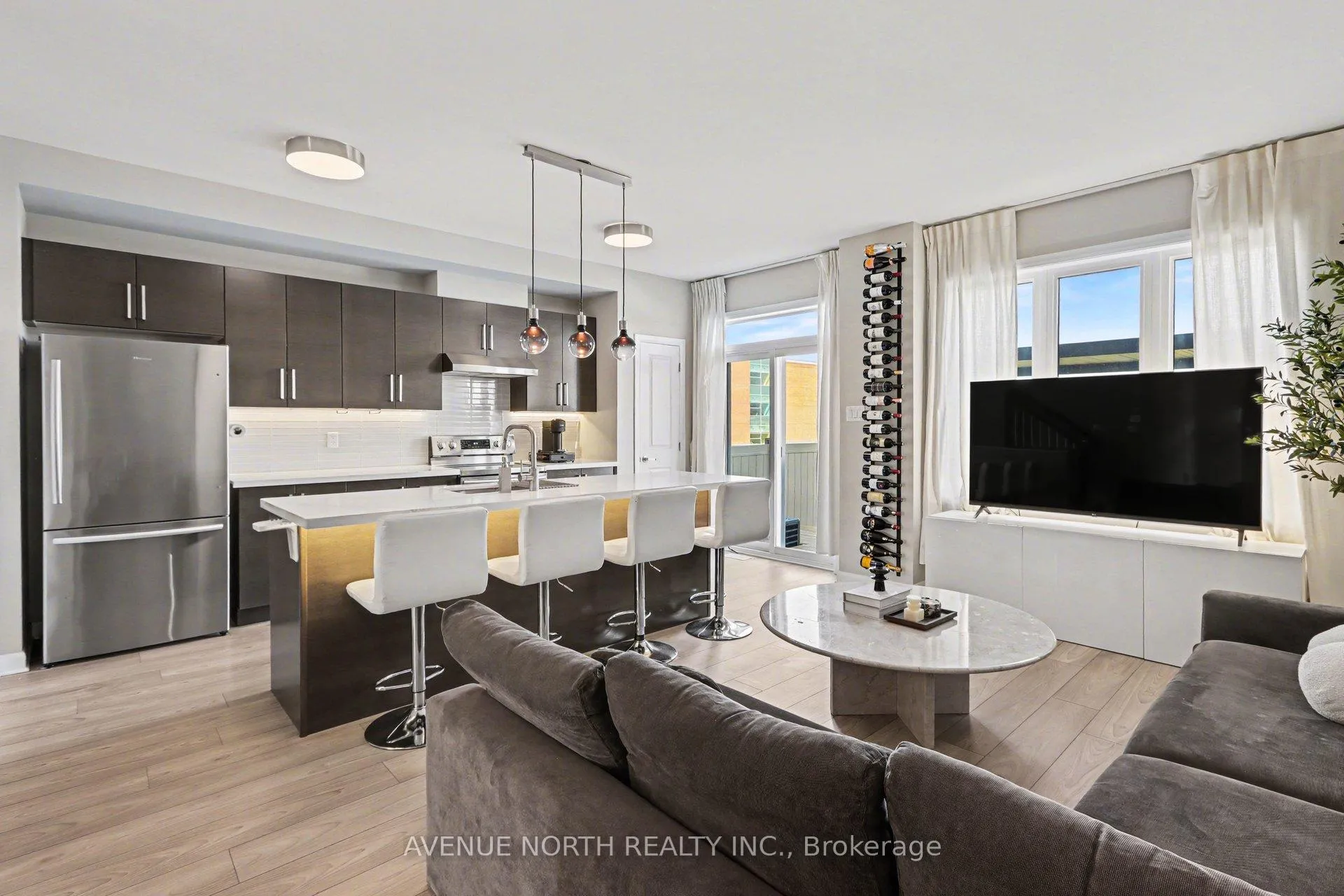 Photo 6 of 159 Bending Way, Ottawa, Barrhaven - Hearts Desire — HOMEH