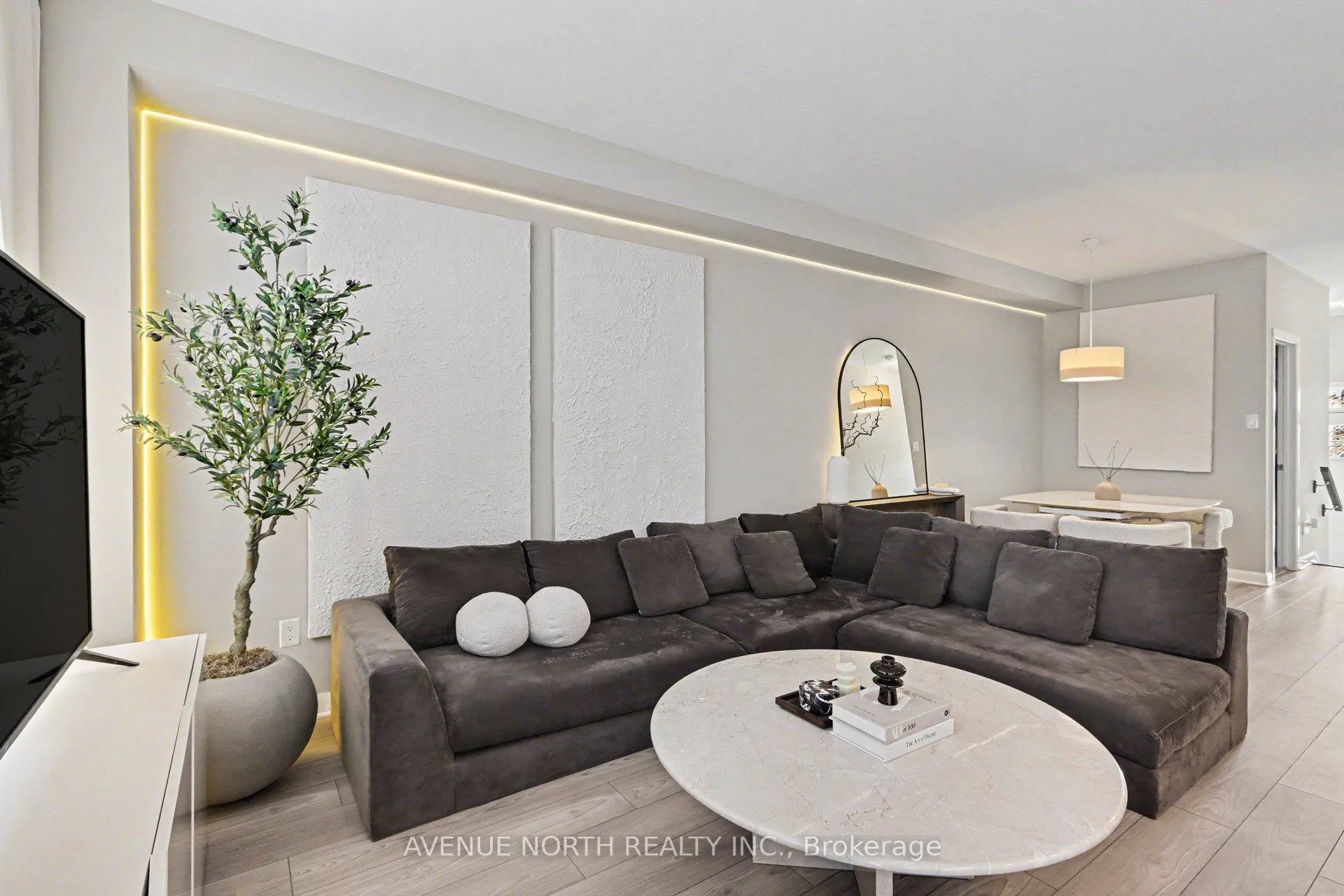 Photo 8 of 159 Bending Way, Ottawa, Barrhaven - Hearts Desire — HOMEH