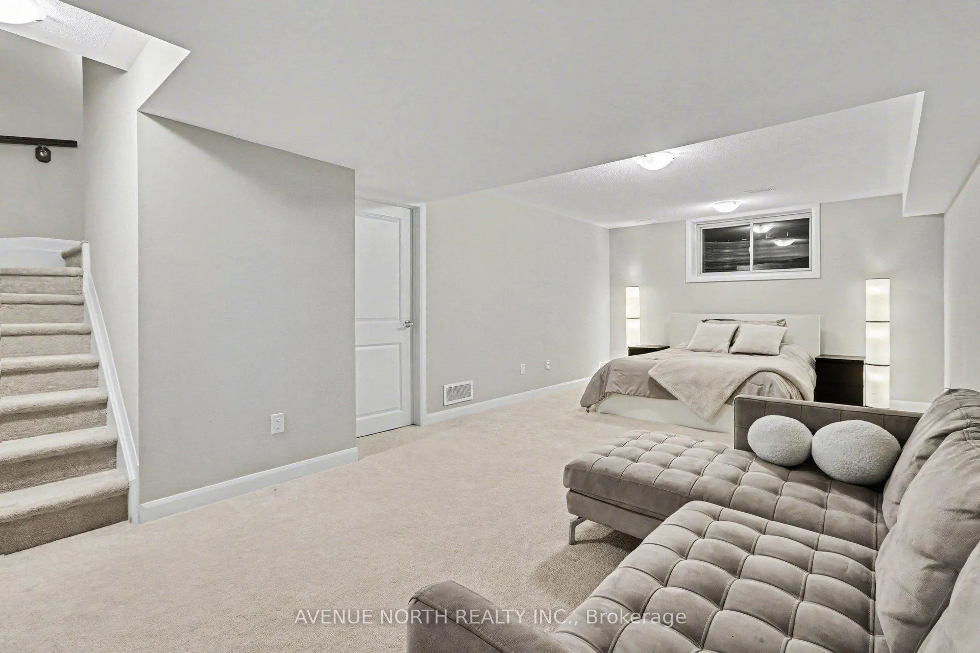 Photo 17 of 159 Bending Way, Ottawa, Barrhaven - Hearts Desire — HOMEH