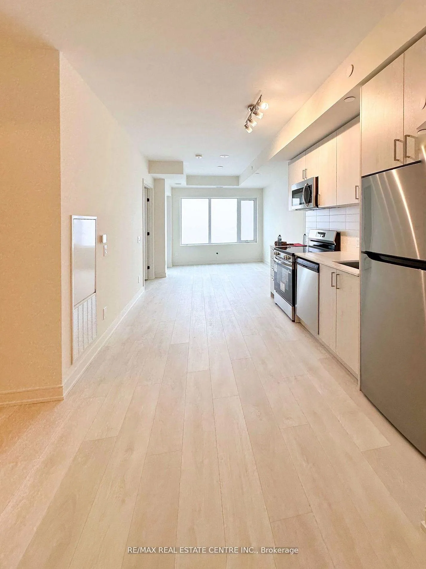 Photo 3 of Unit 2106, 8020 Derry Road, Milton, Coates — HOMEH